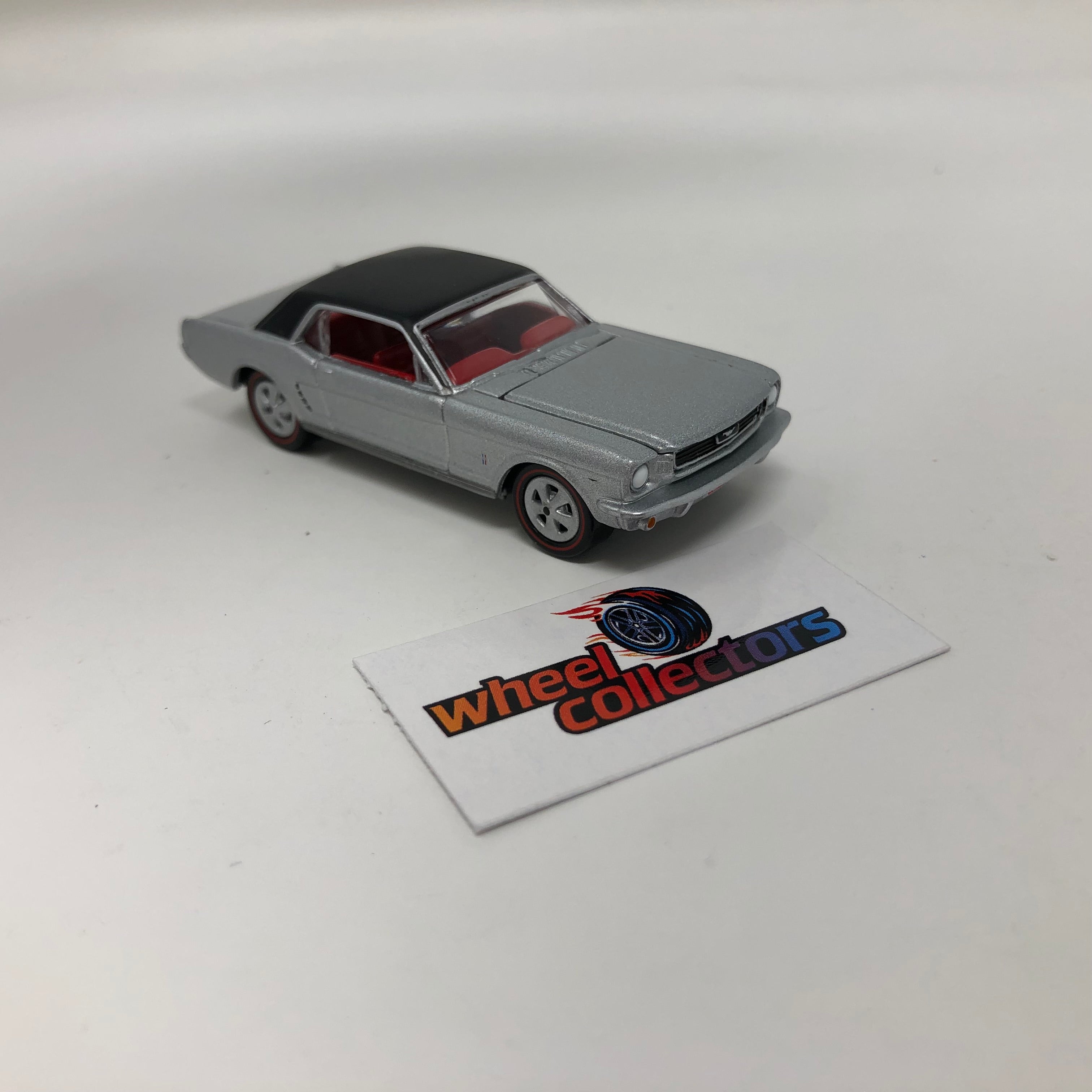 1965 Ford Mustang * Johnny Lightning Loose 1:64 Scale Diecast Model、mySite、hgirdovlk