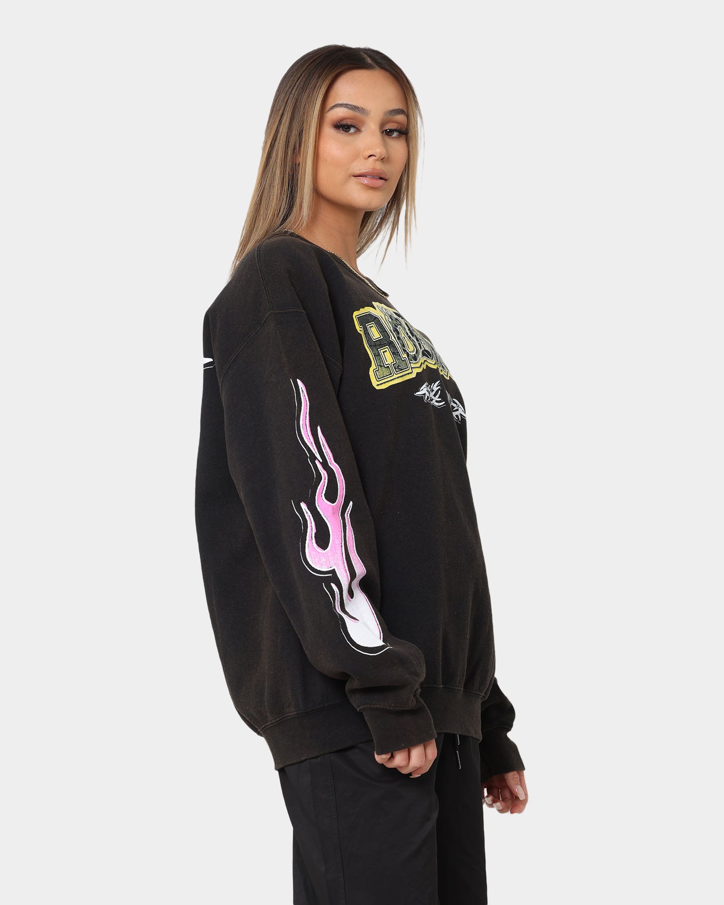 {product_title} - {shop_name}