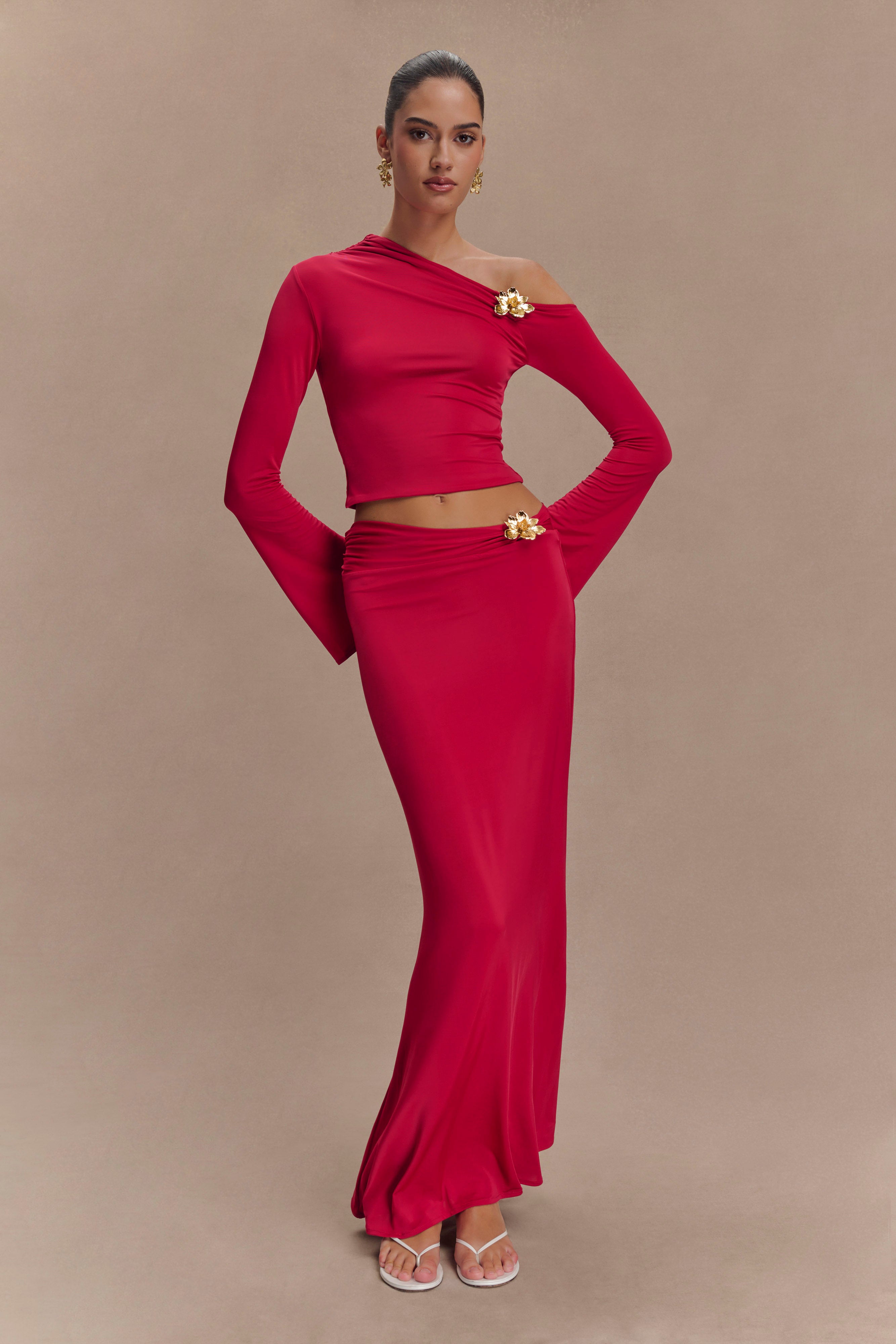 Ainsley Asymmetrical Maxi Skirt With Floral Hardware - Fuchsia Pink、mySite、solidvoid