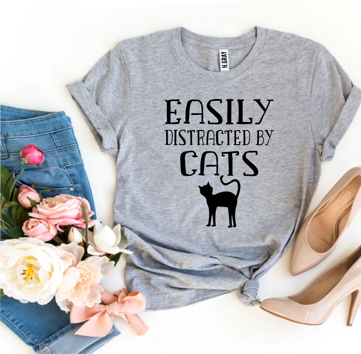Easily Distracted By Cats T-Shirt、mySite、camillekostekn