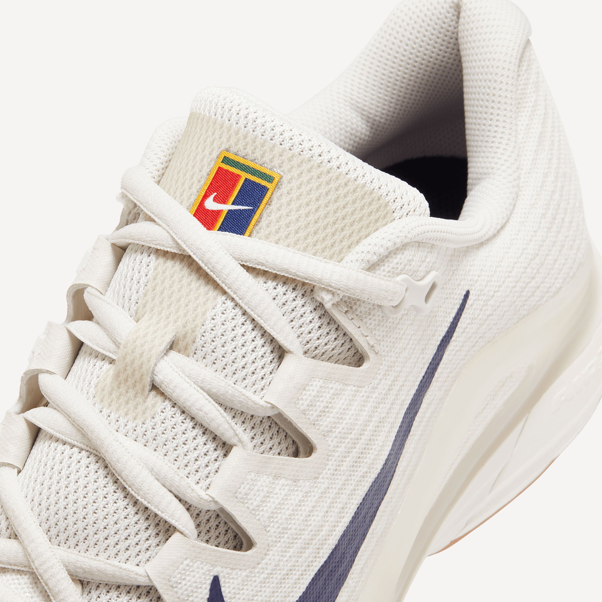 Nike Vapor 12 Women's Hard Court Tennis Shoes