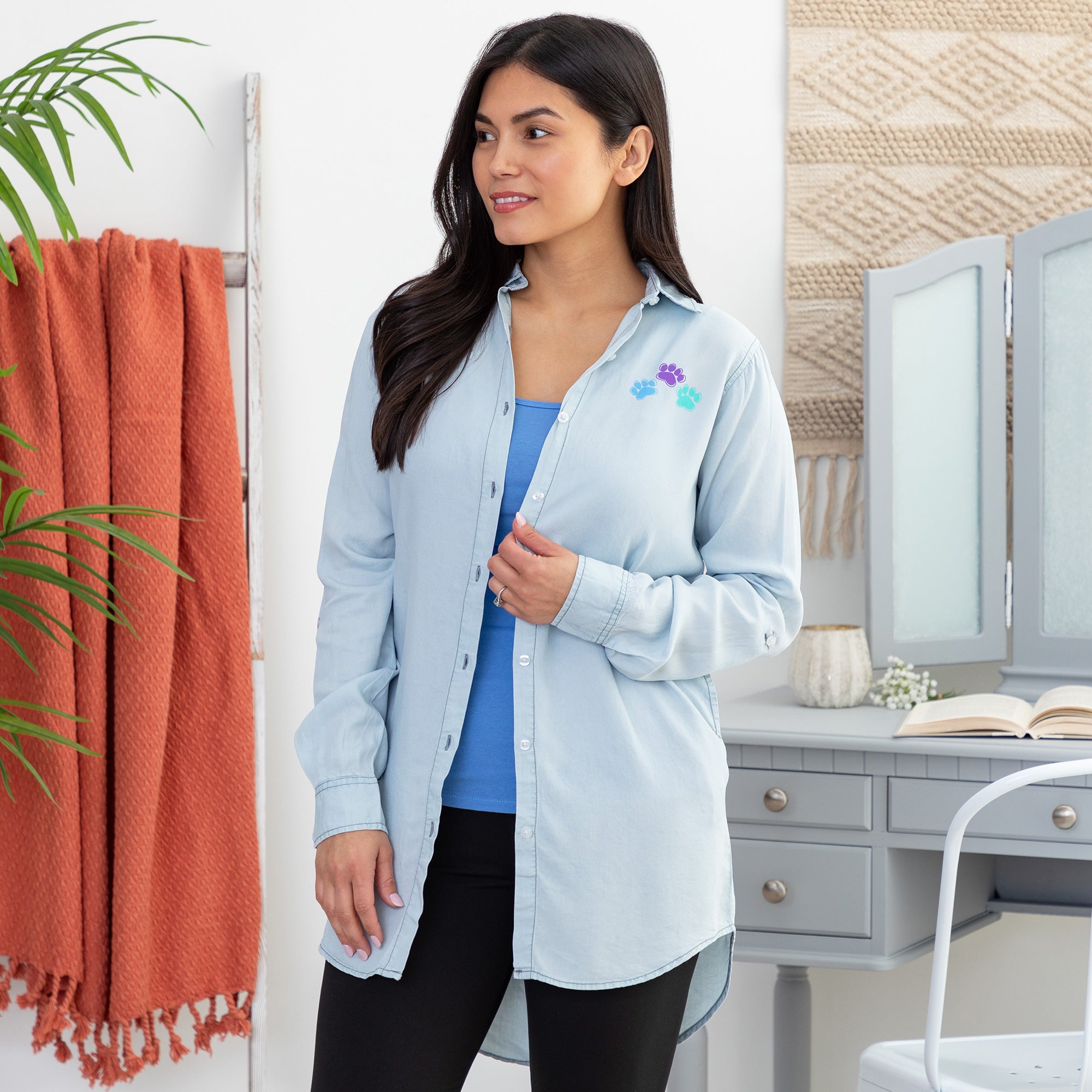 Paw Print Chambray Button Up Shirt、mySite、camillekostekn