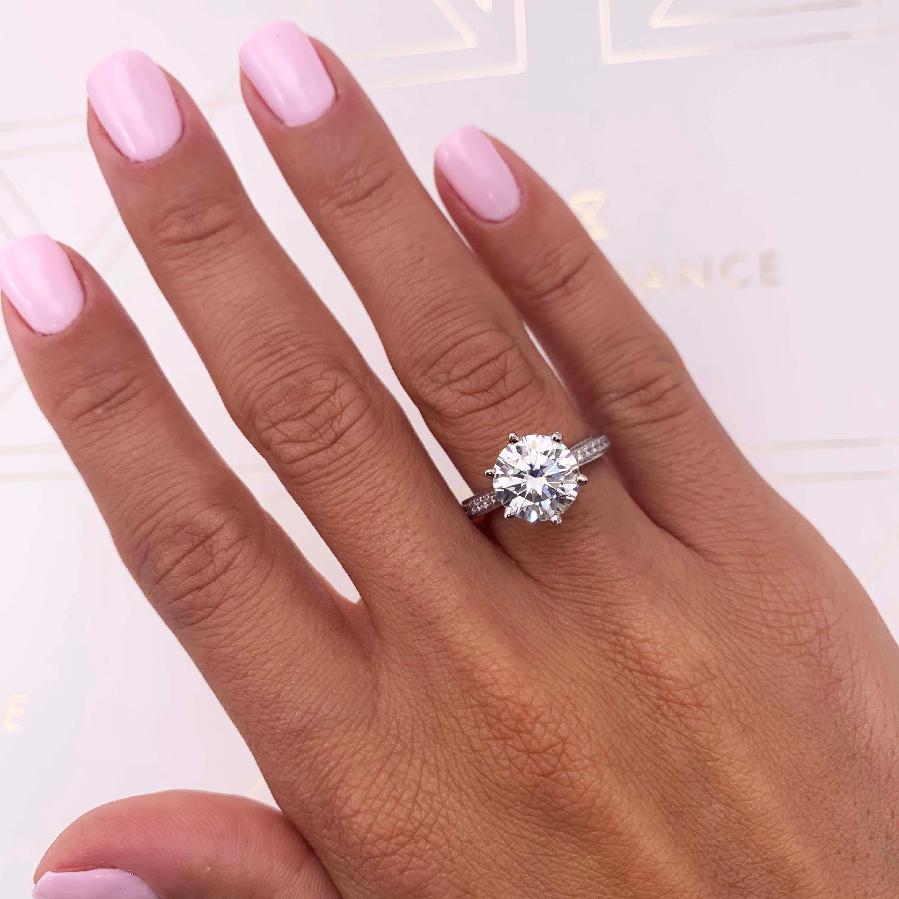 Talia Moissanite & Diamond Ring -18K White Gold、mySite、hinf8tx79