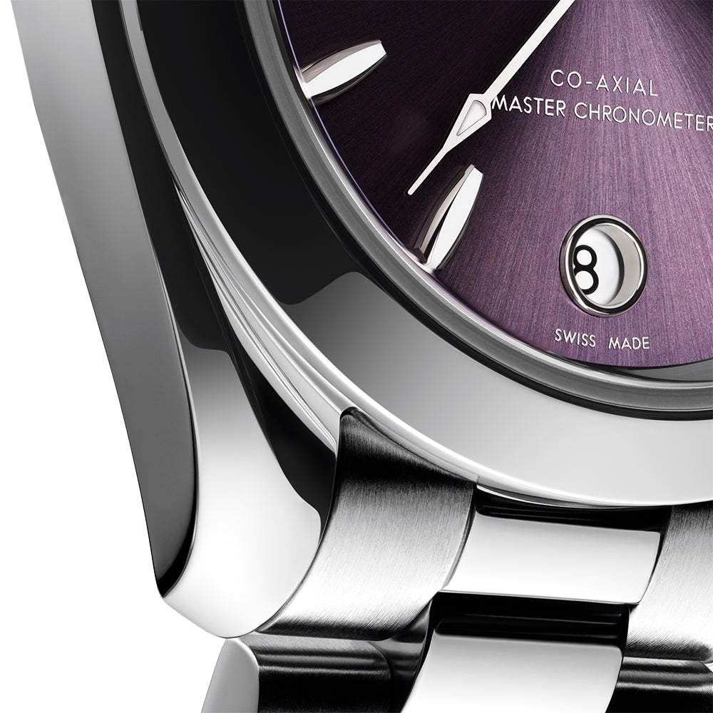  Seamaster Aqua Terra 150M 30mm - Purple on Bracelet