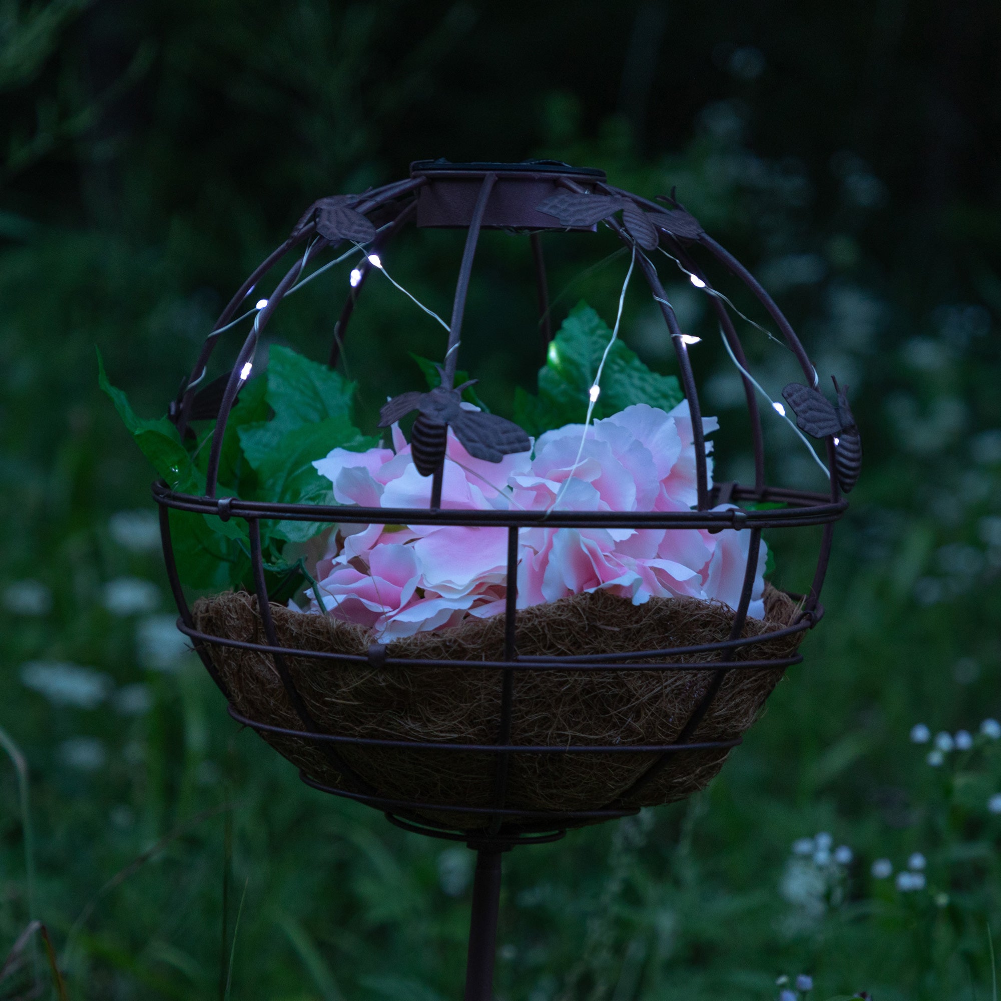 Garden Sphere Solar Planter、mySite、camillekostekn