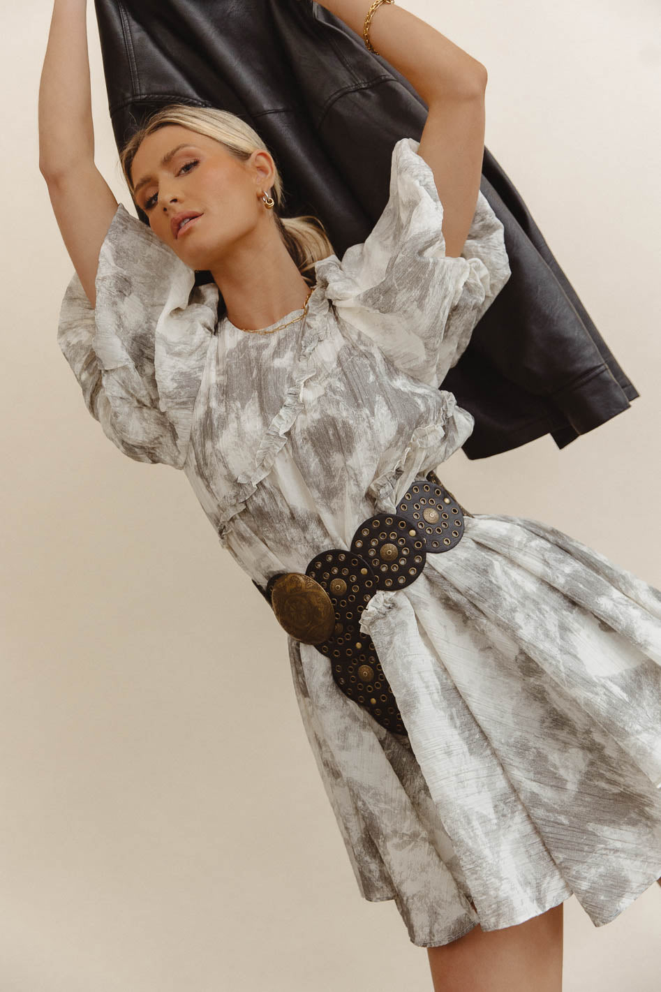 {product_title} - {shop_name}