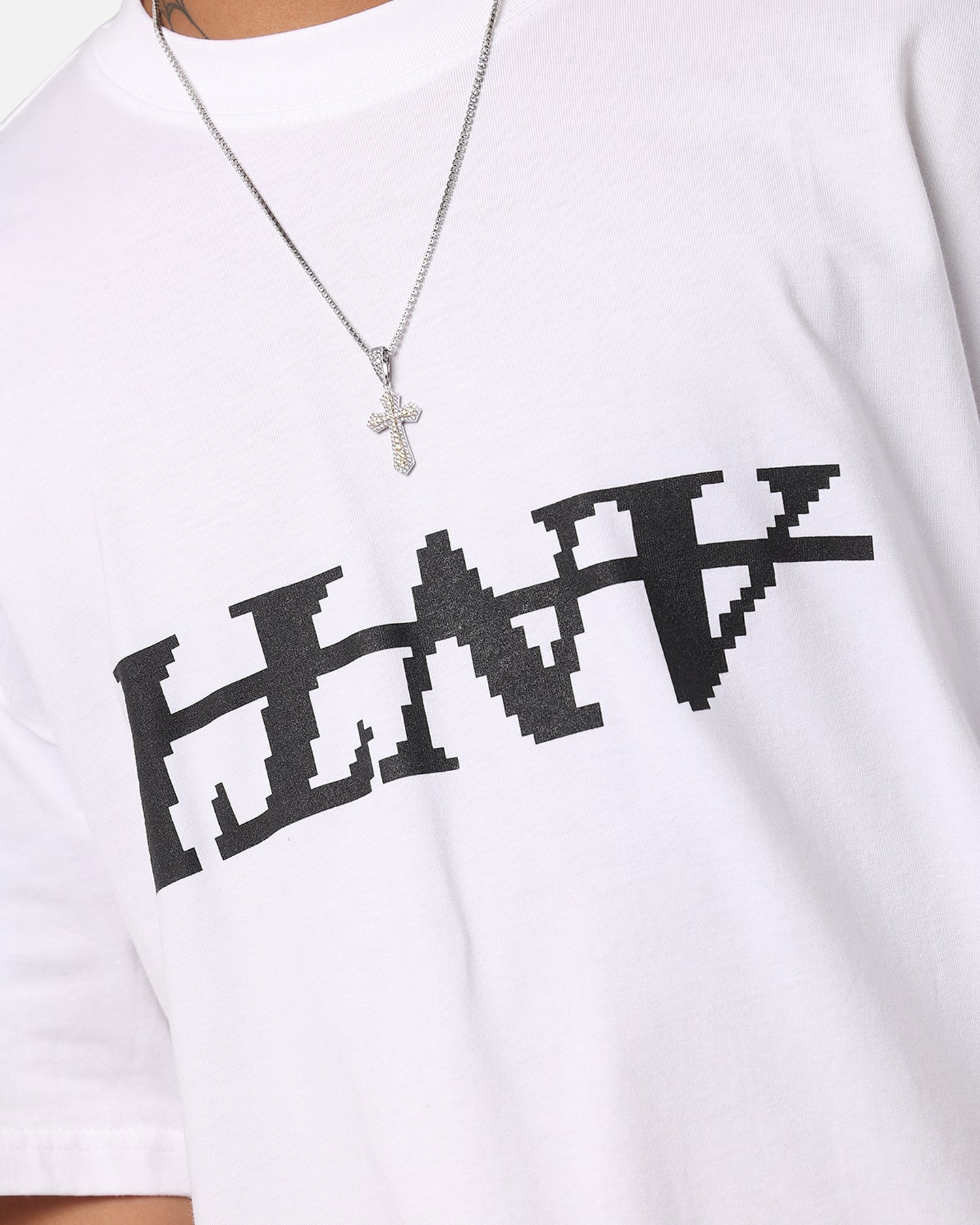 {product_title} - {shop_name}