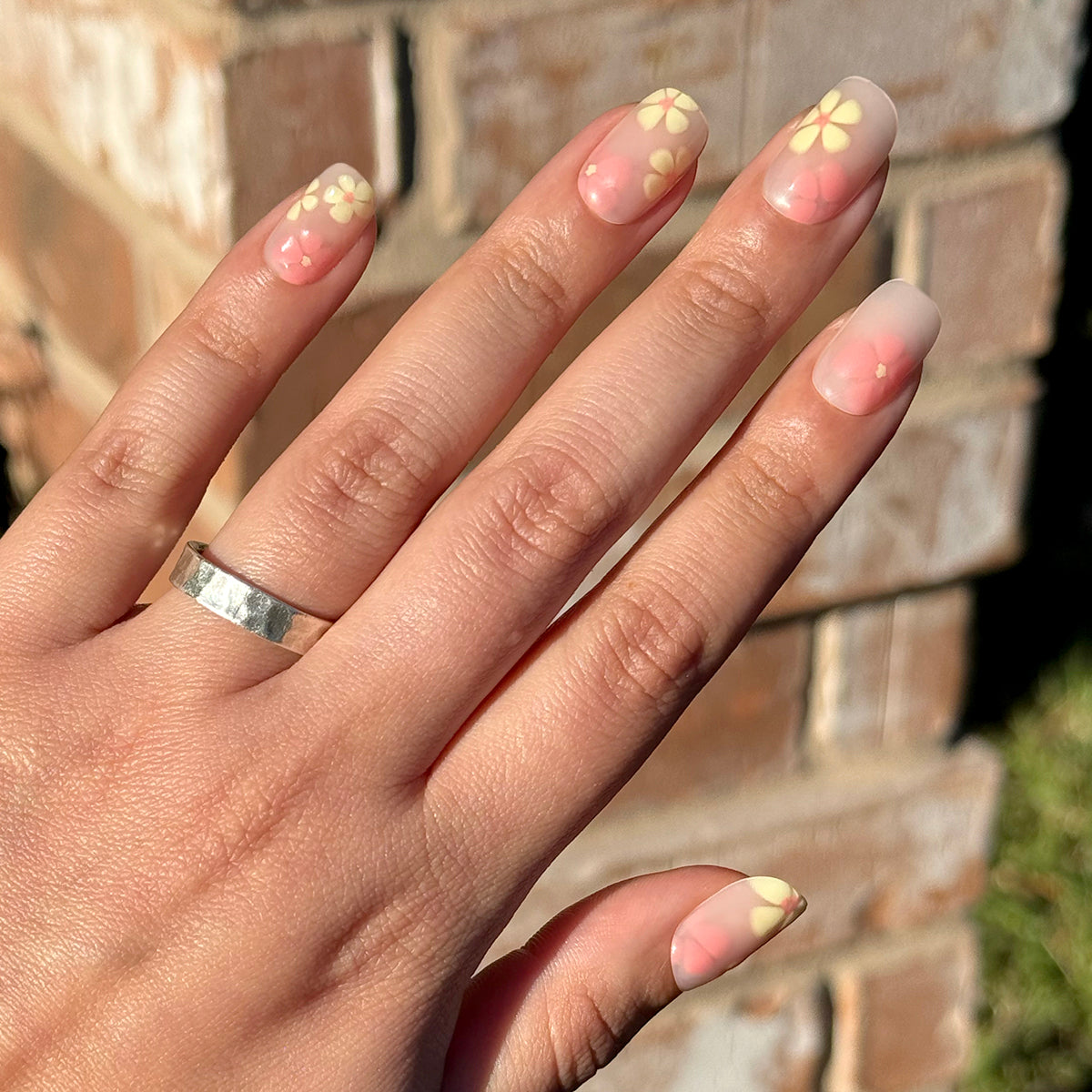 Blooming Floral - Press-On | Short | Squoval、mySite、solidvoid