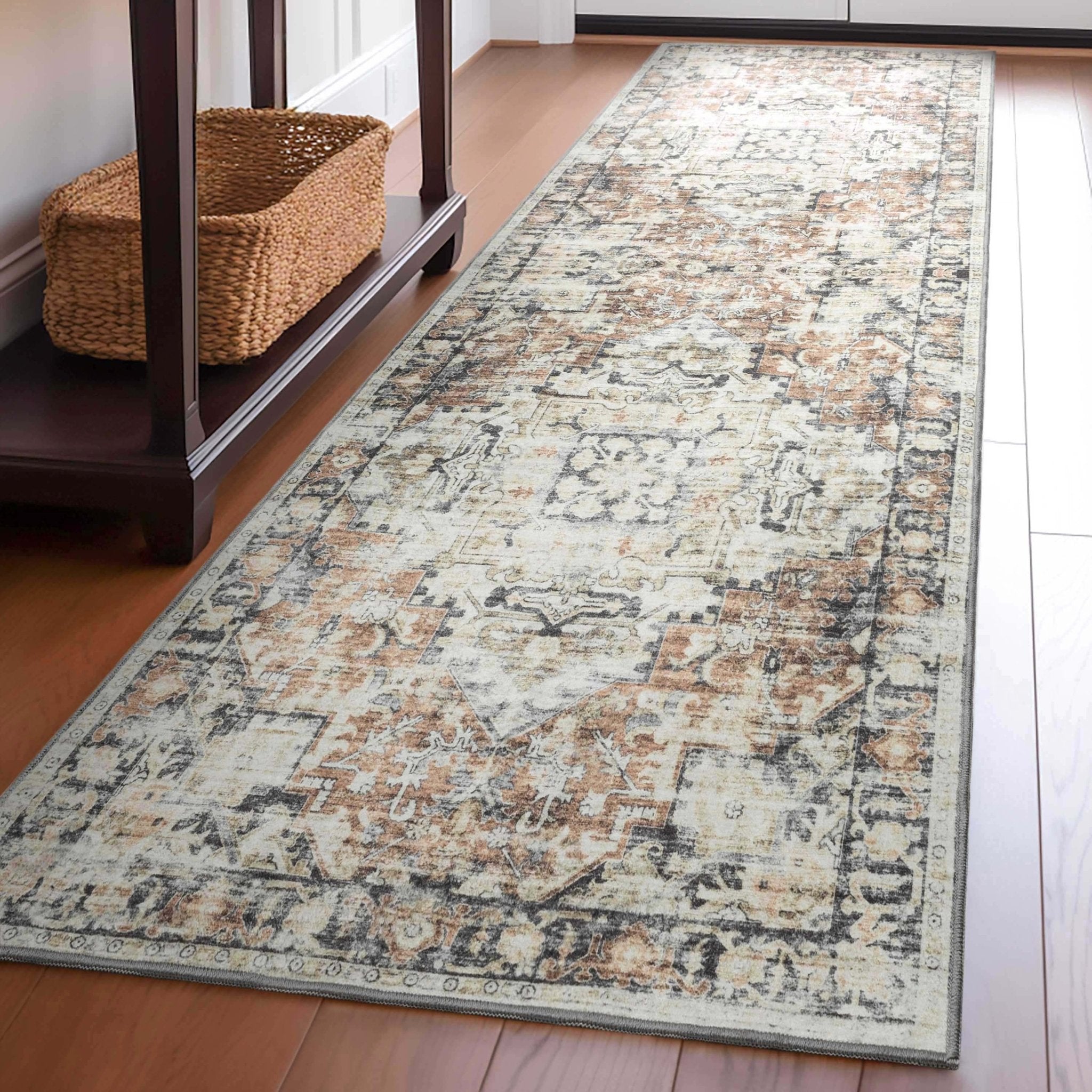 Elle Basics Rendezvous Vintage Medallion Easy-Clean Washable Non-Slip Rug by Well Woven、mySite、gigharbornorthrealestate