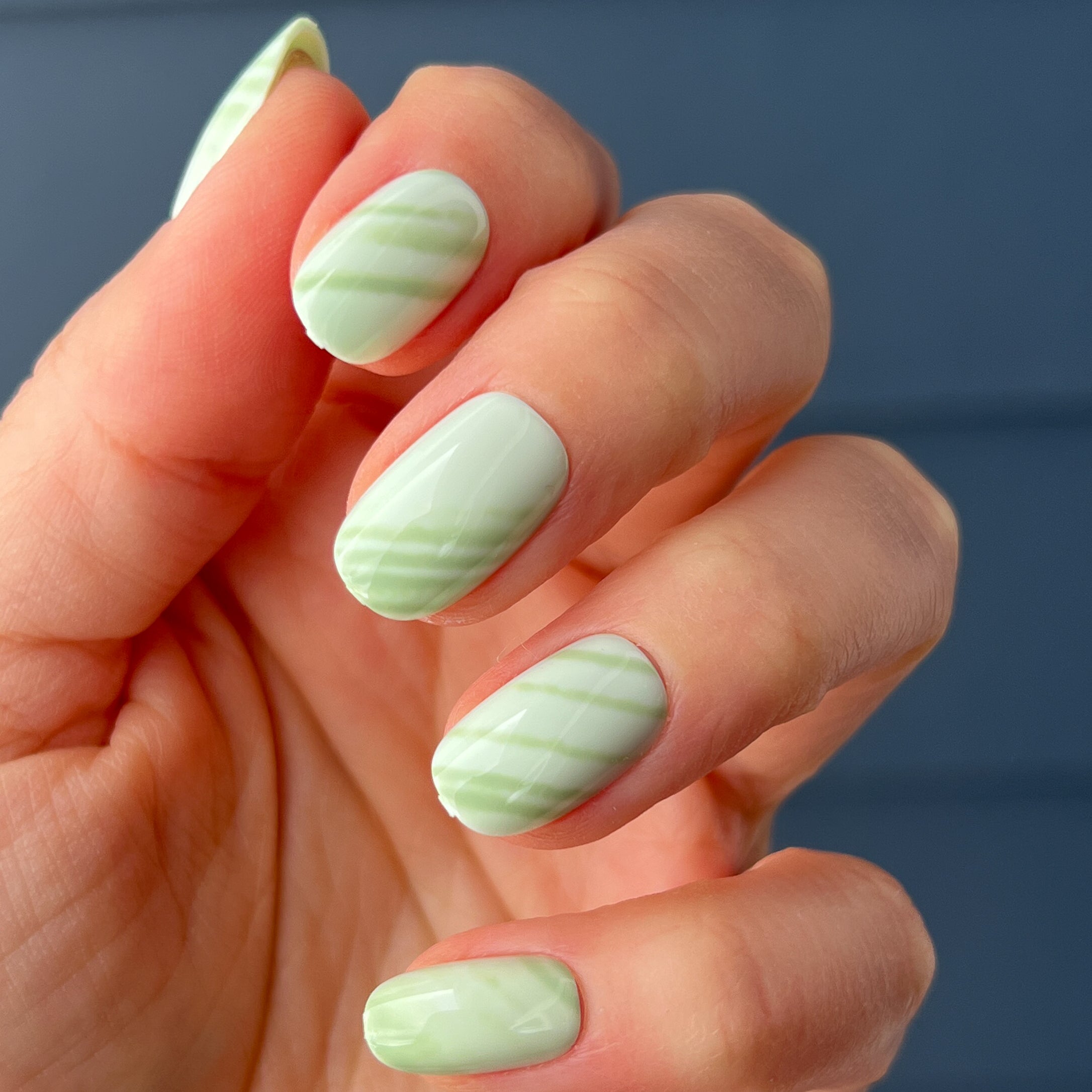 Jade Stone | Round | Short、mySite、solidvoid