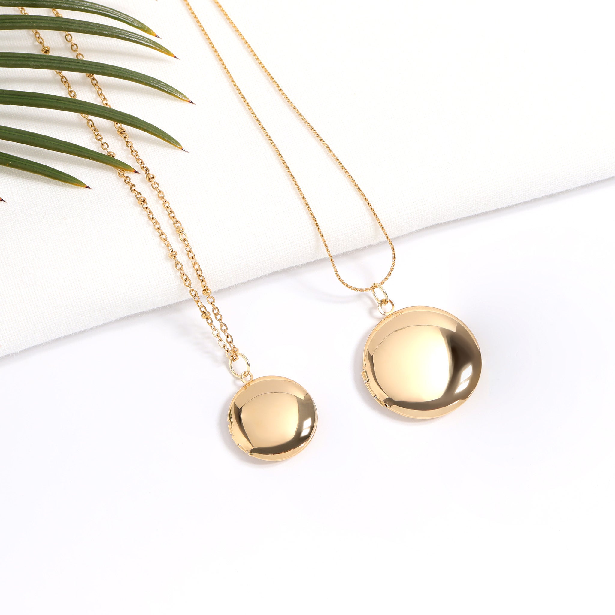 18K Gold PVD Stainless Steel Round Locket / PDL0242、mySite、dreamappss