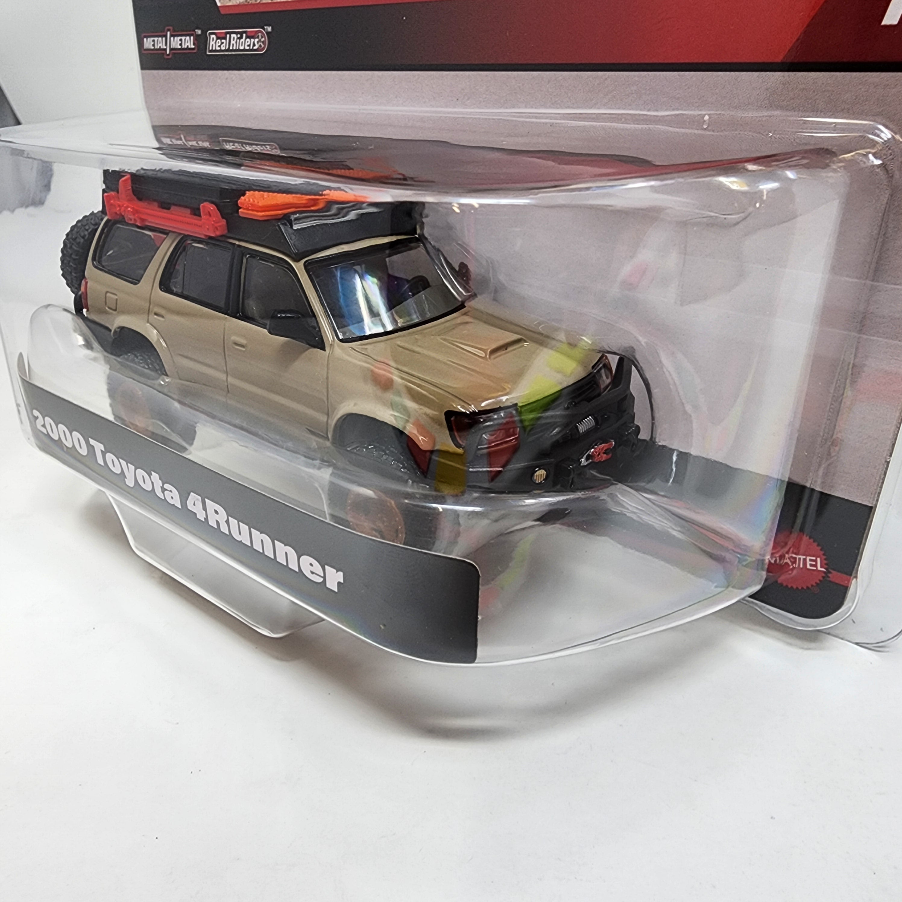 2000 Toyota 4Runner * 2024 Hot Wheels 1:43 Scale Series Case F、mySite、hgirdovlk