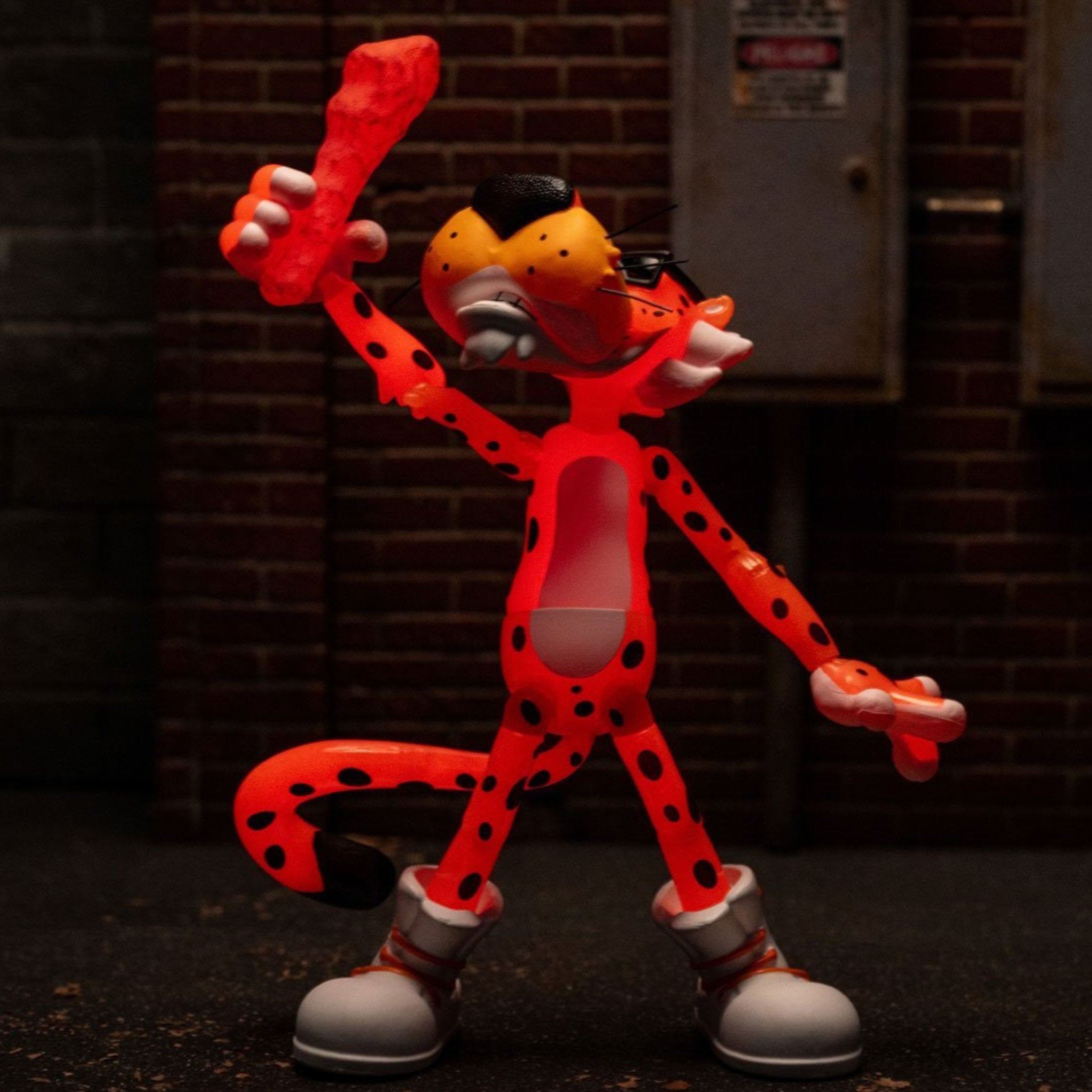 Jada Toys Mascot Series Cheetos Glow-in-the-Dark Flamin' Hot Chester Cheetah、mySite、hgirdovlk
