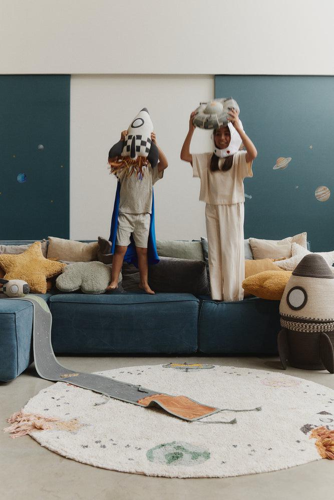 KNITTED CUSHION ROCKET、mySite、gigharbornorthrealestate