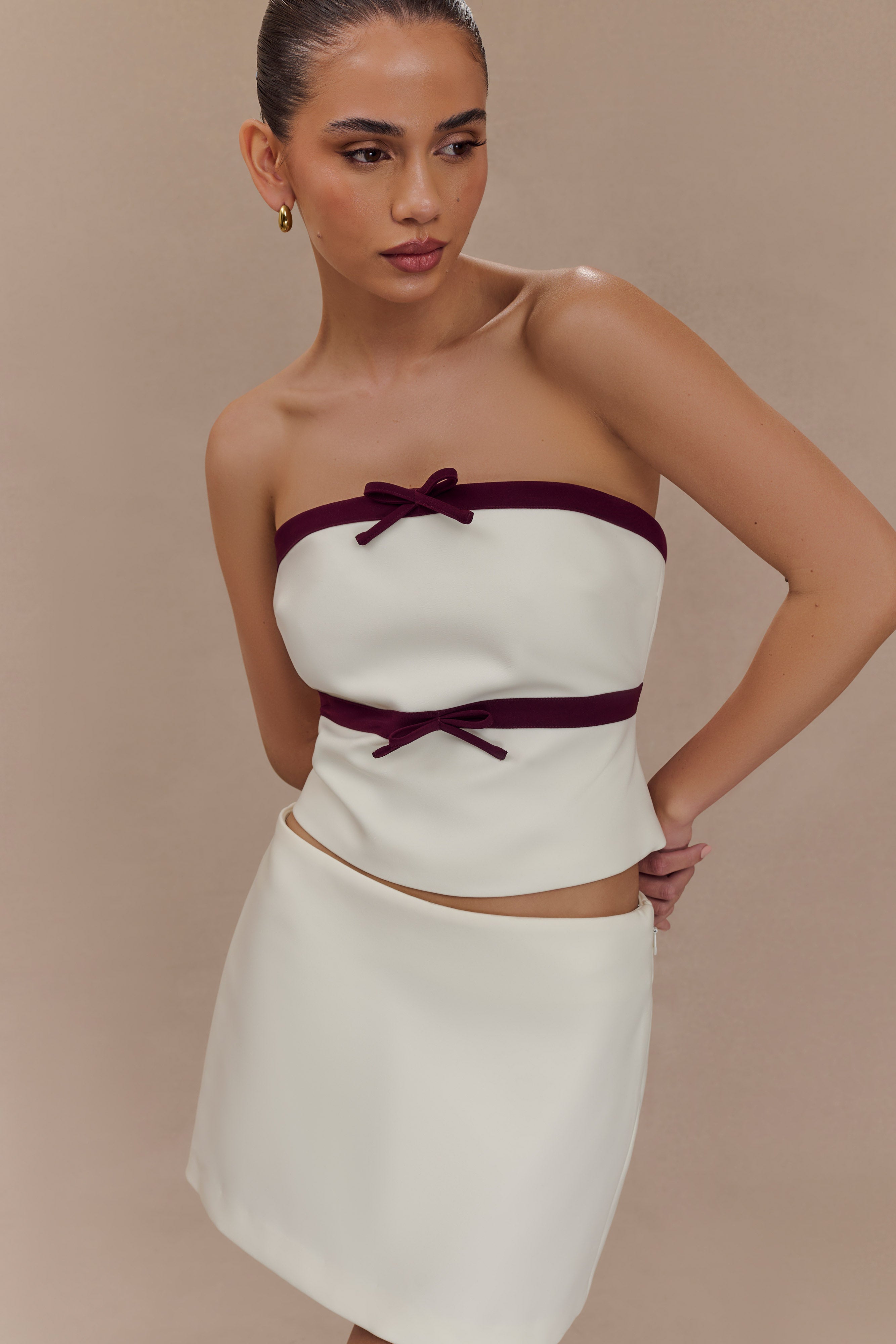 Aisha Strapless Suiting Top With Contrast Bows - Ivory、mySite、solidvoid