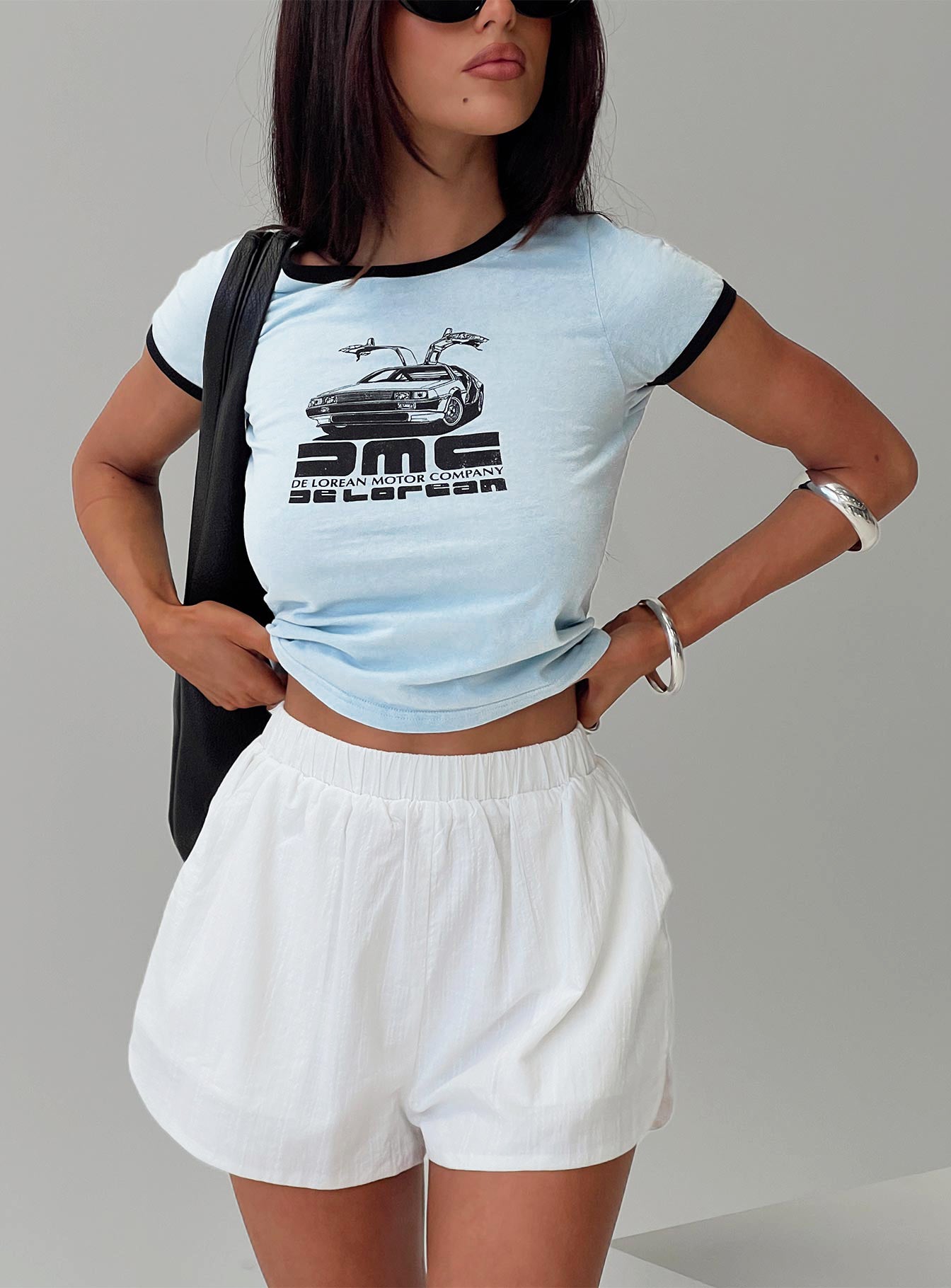 Fealure Shorts White、mySite、solidvoid