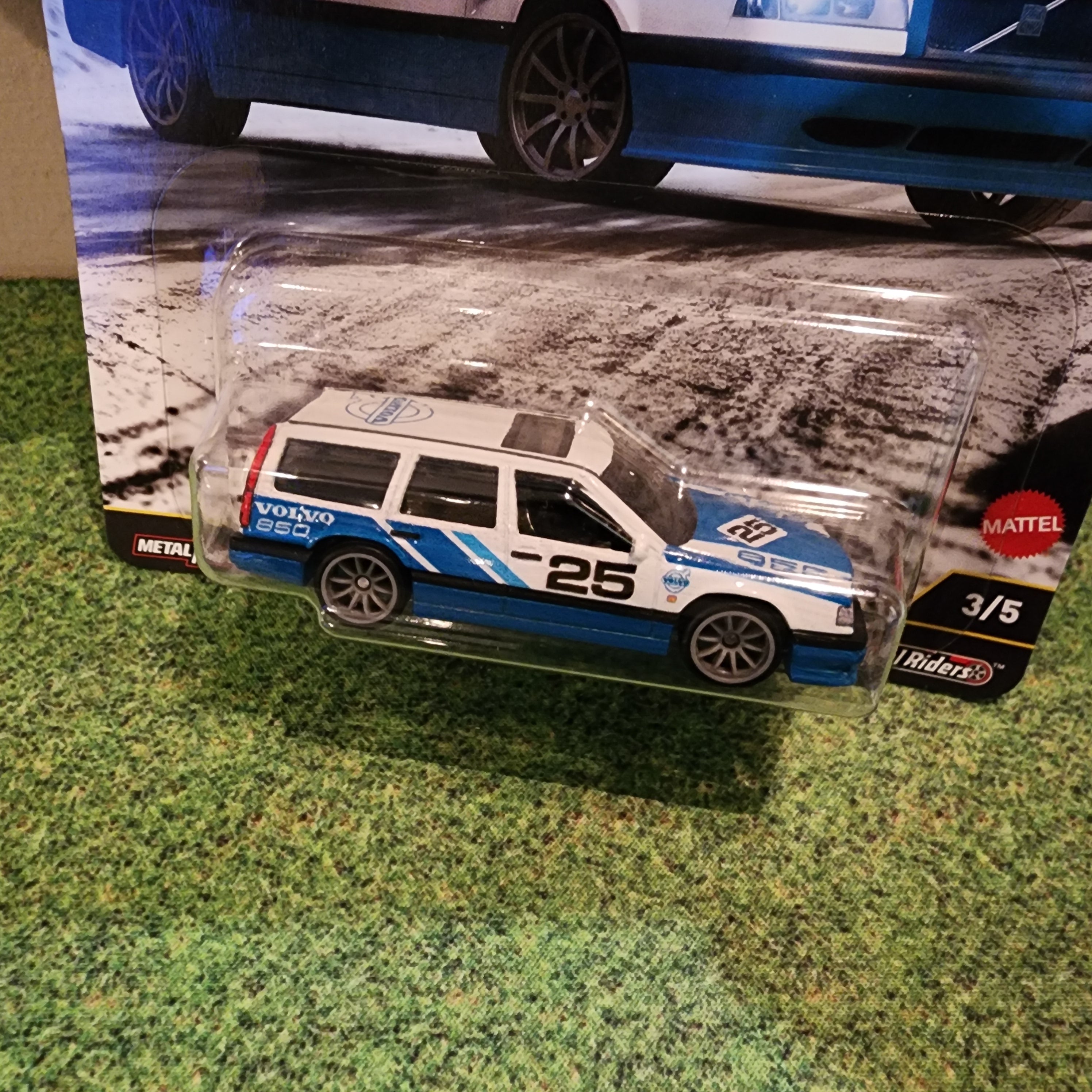 Volvo 850 Estate * White * 2025 Hot Wheels Car Culture FAST WAGONS Case J、mySite、hgirdovlk