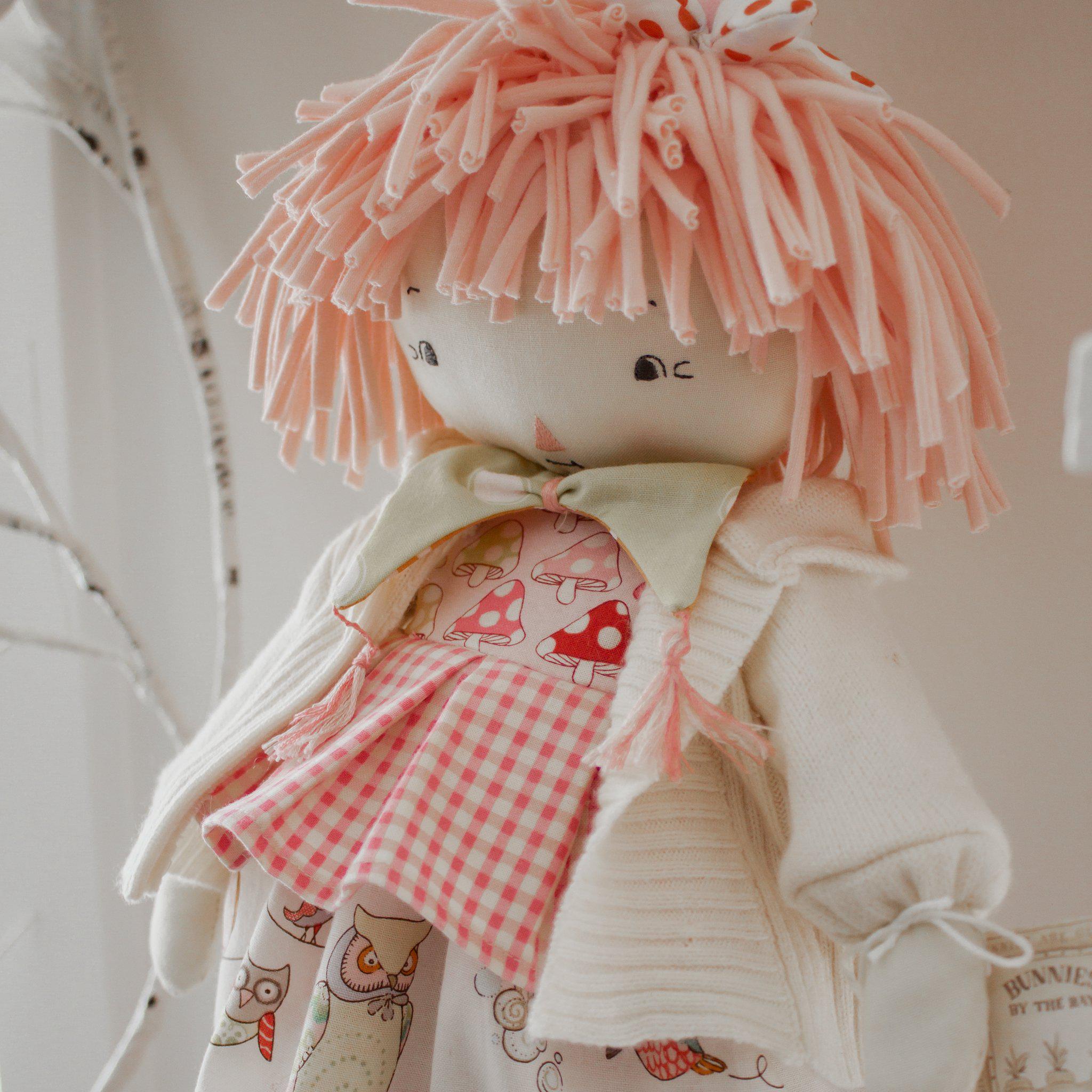 RETIRED - Hutch Studio Original - Nessie - One of a Kind Doll、mySite、g9winljtr