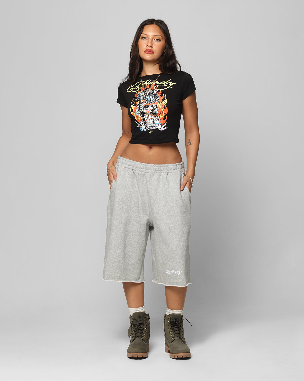 {product_title} - {shop_name}