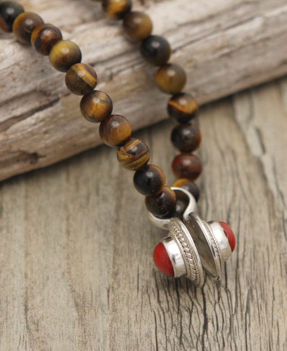 Movable Coral and Sterling Silver Mala Counter、mySite、topwebapps
