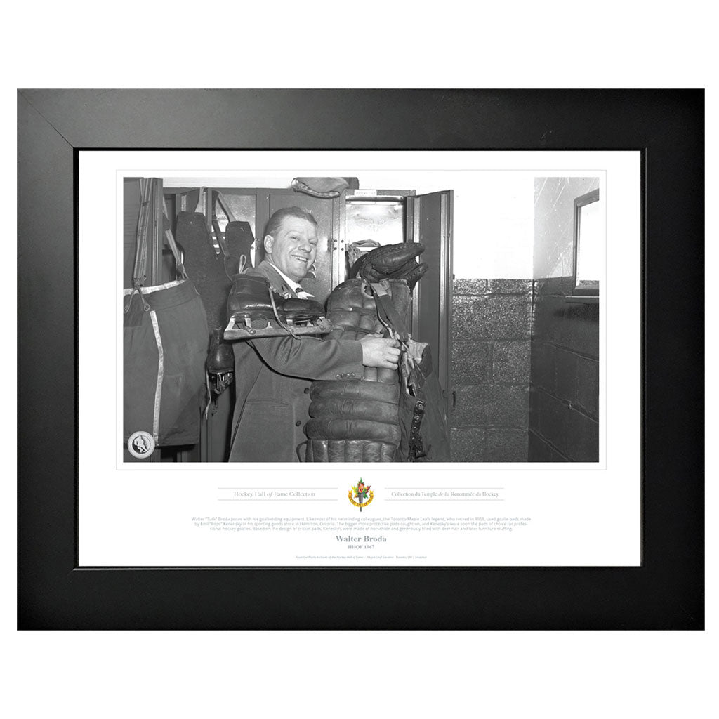 Toronto Maple Leafs Memorabilia - 1967 Walter Broda Black & White Classic - 12 x 16 Frame