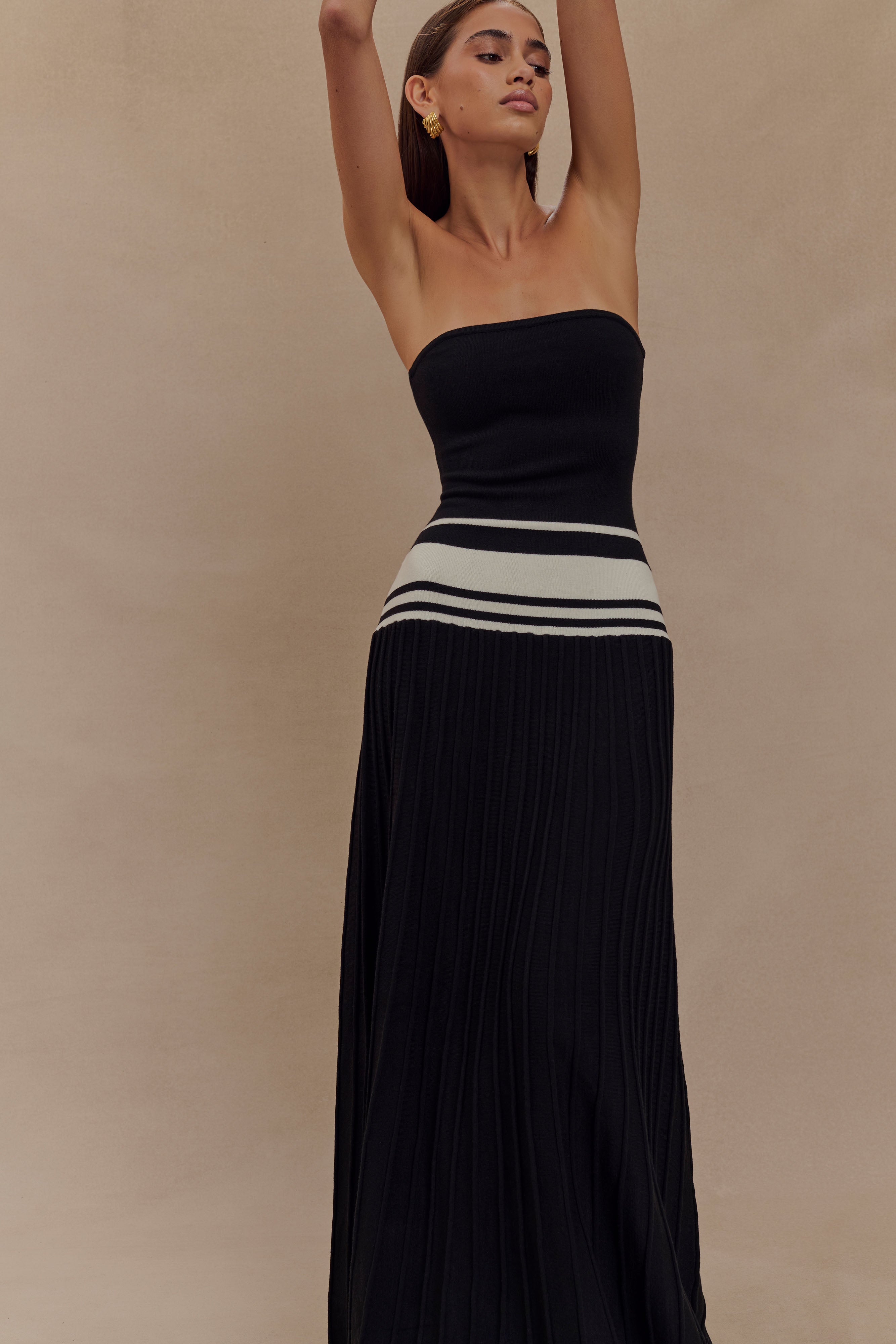 Solaris Strapless Contrast Knit Maxi Dress - Black/White、mySite、solidvoid