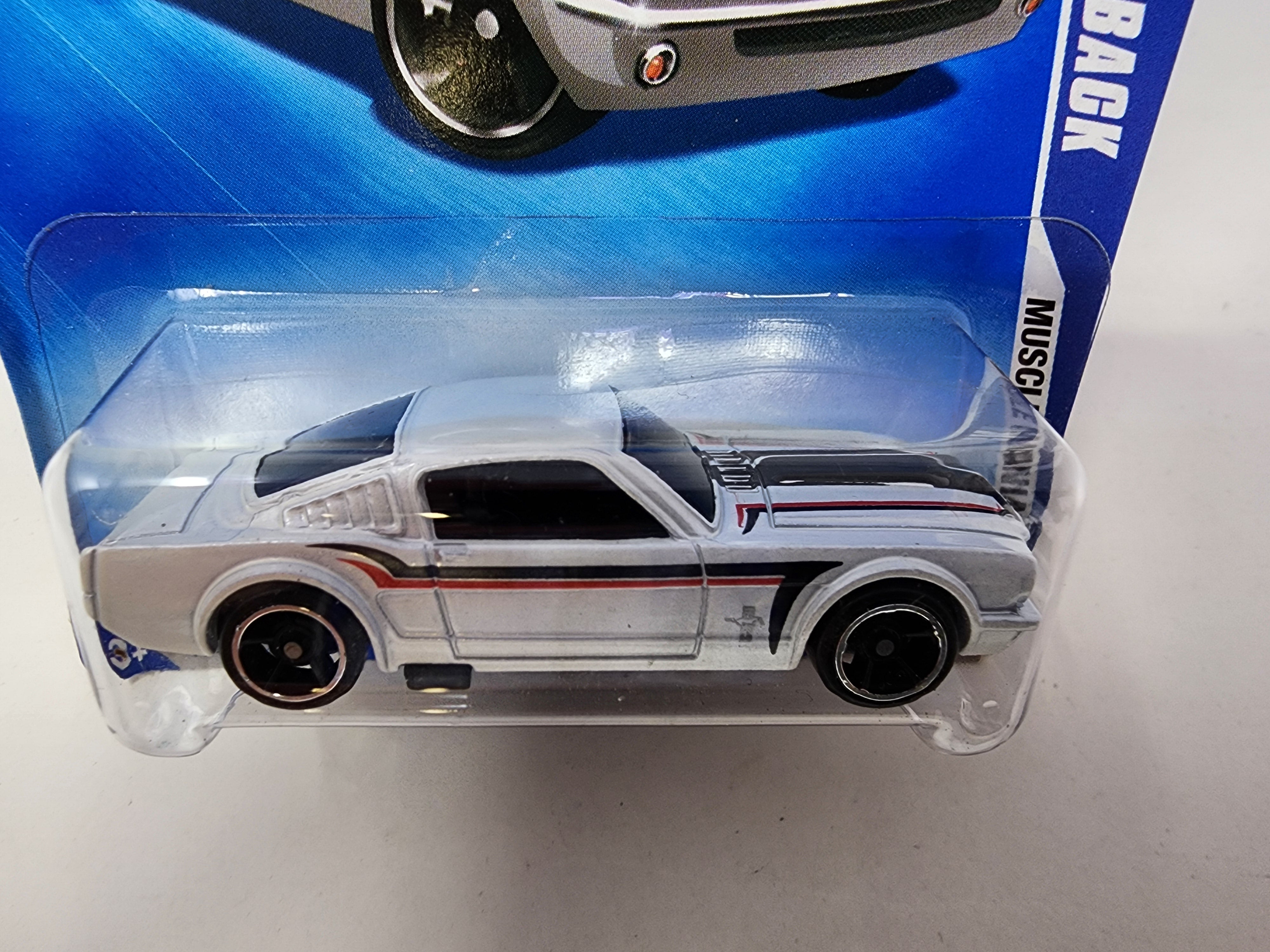 '65 Mustang Fastback #85 * White * Hot Wheels 2009、mySite、hgirdovlk