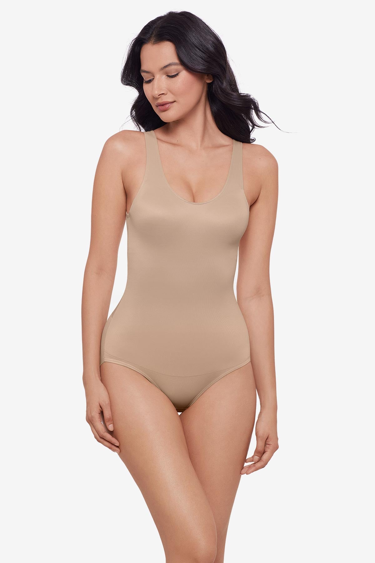  Back Wrap Shaping Bodysuit in Warm Beige、mySite、justintrudeaud