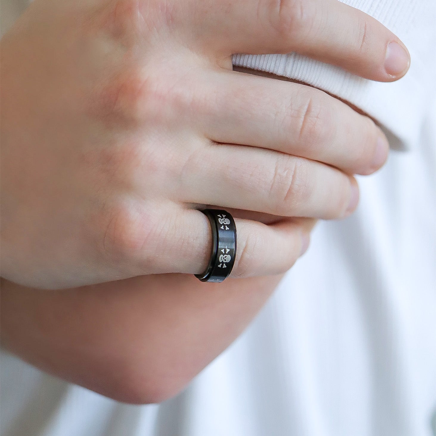 Stainless Steel Black & White Skull Spinner Ring / STC003、mySite、dreamappss