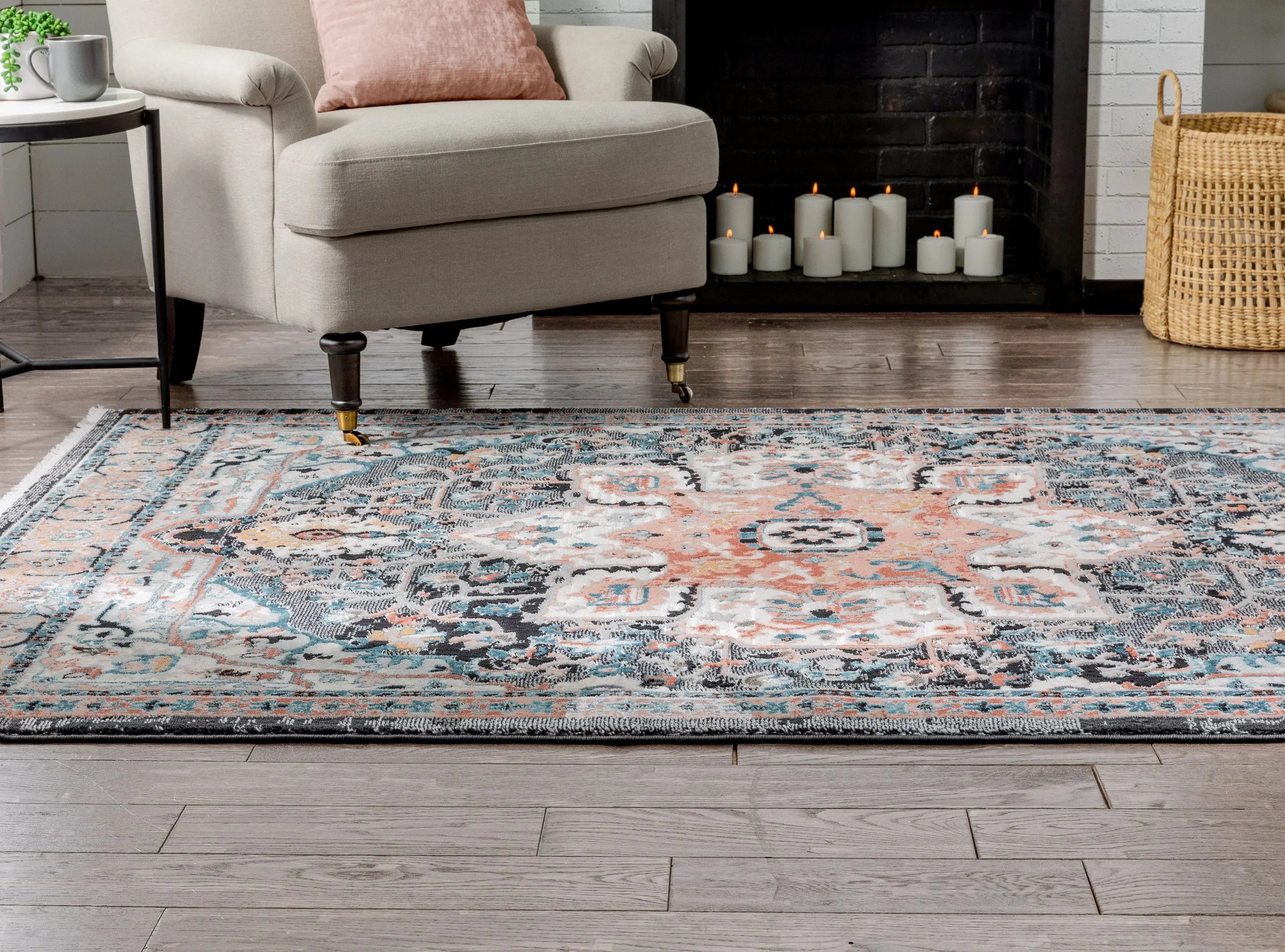 Minos Vintage Bohemian Oriental Floral Black Rug、mySite、gigharbornorthrealestate