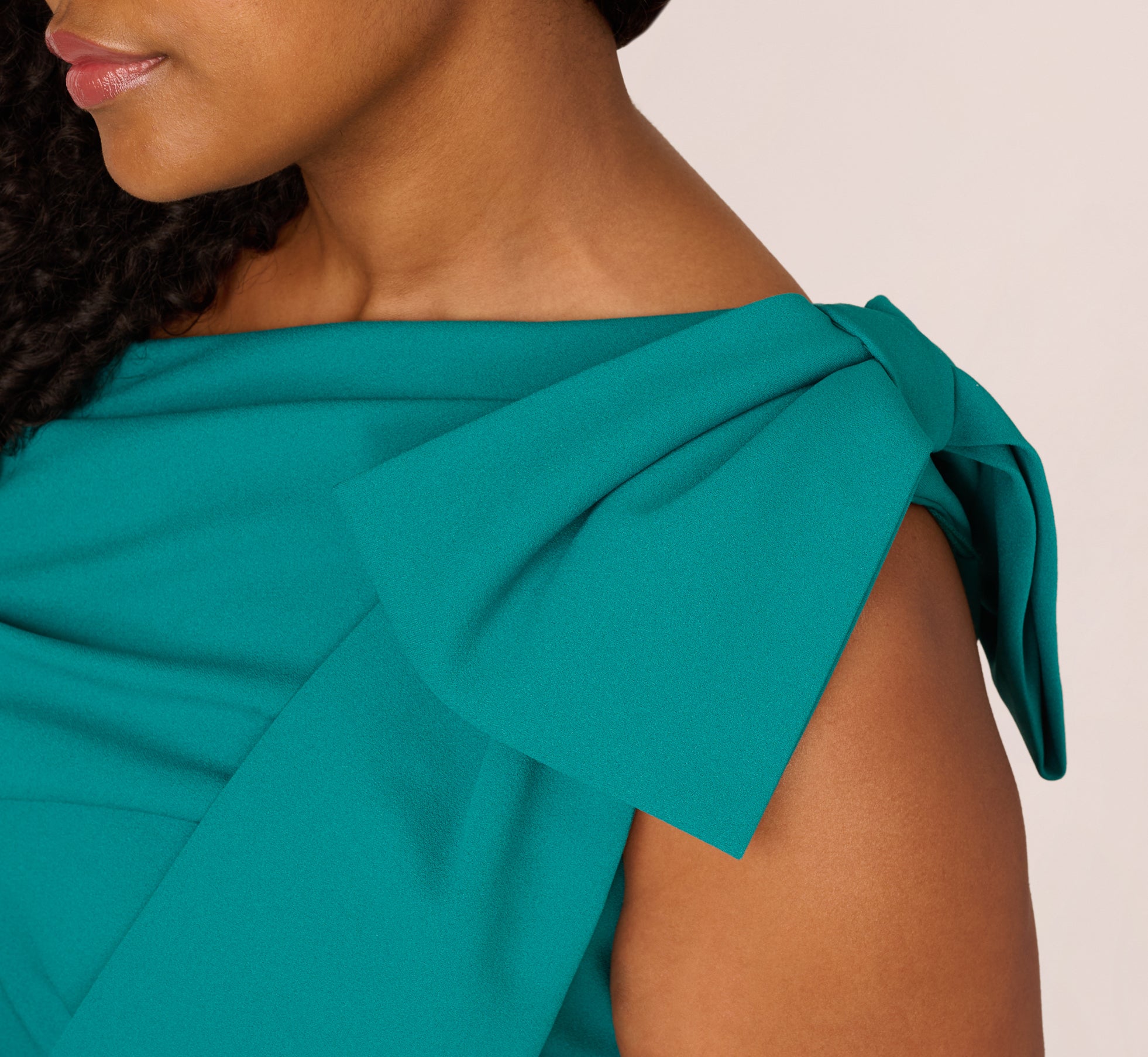 Plus Size Stretch Crepe One Shoulder Mermaid Gown With Bow Accent In Tempo Teal、mySite、solidvoid