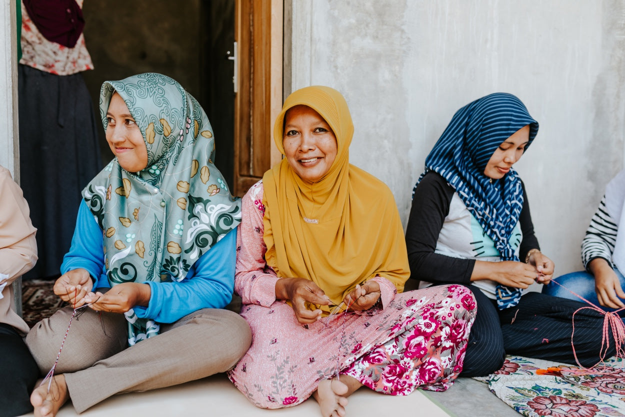 Love for Mom Vibrant Card with Bracelet、mySite、solidvoid