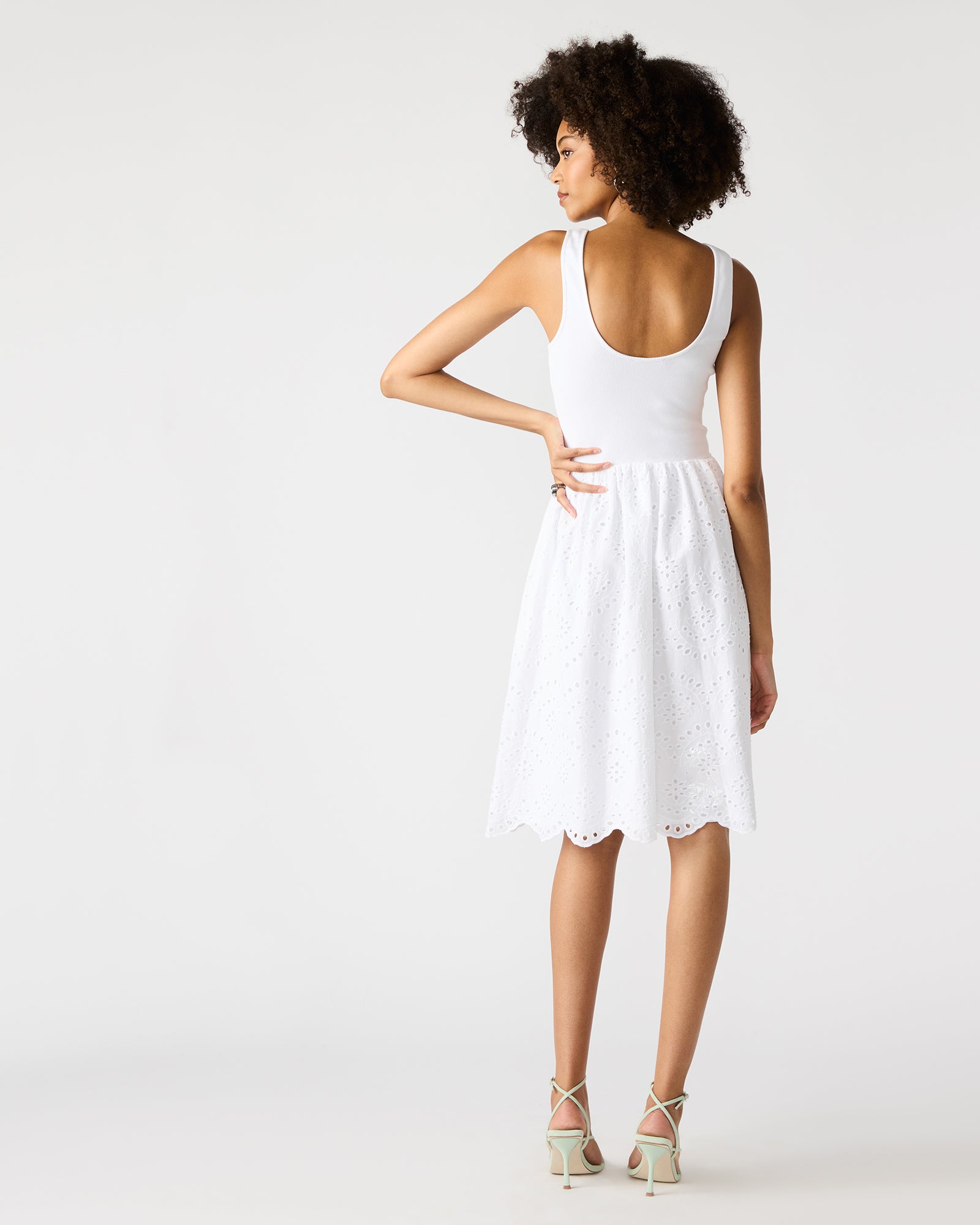 JULIAN DRESS WHITE、mySite、gtrtttuynbv