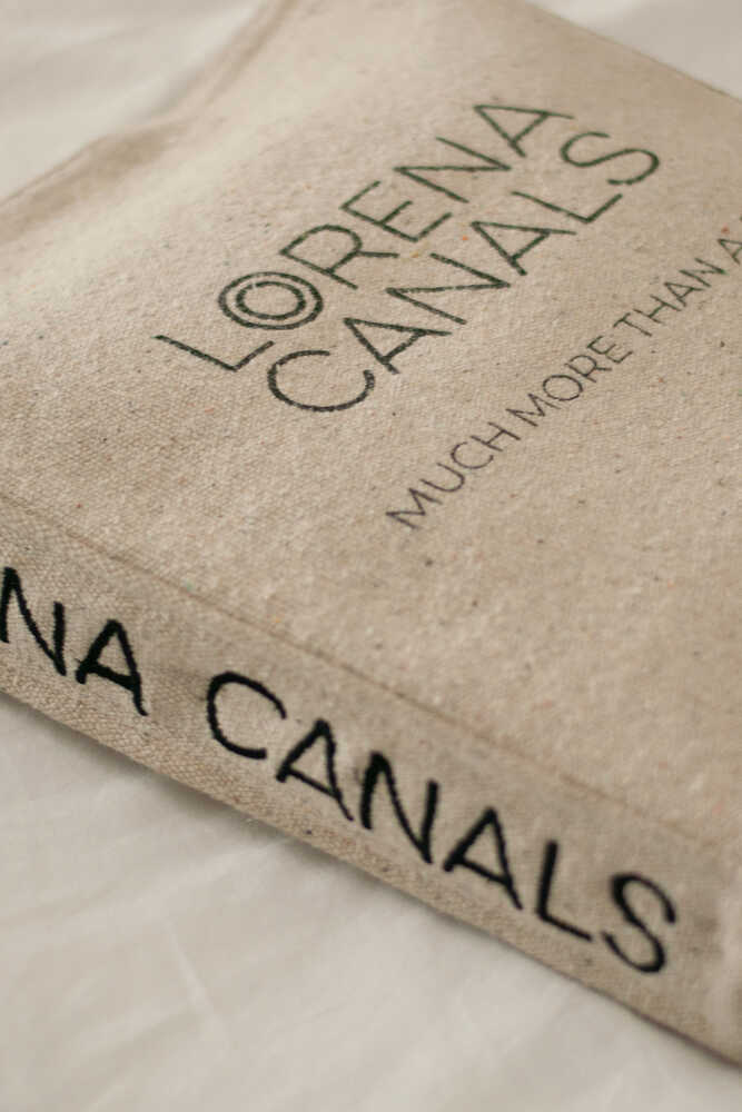 COLOR SAMPLE BOOK - LORENA CANALS CUSTOM RUGS、mySite、gigharbornorthrealestate