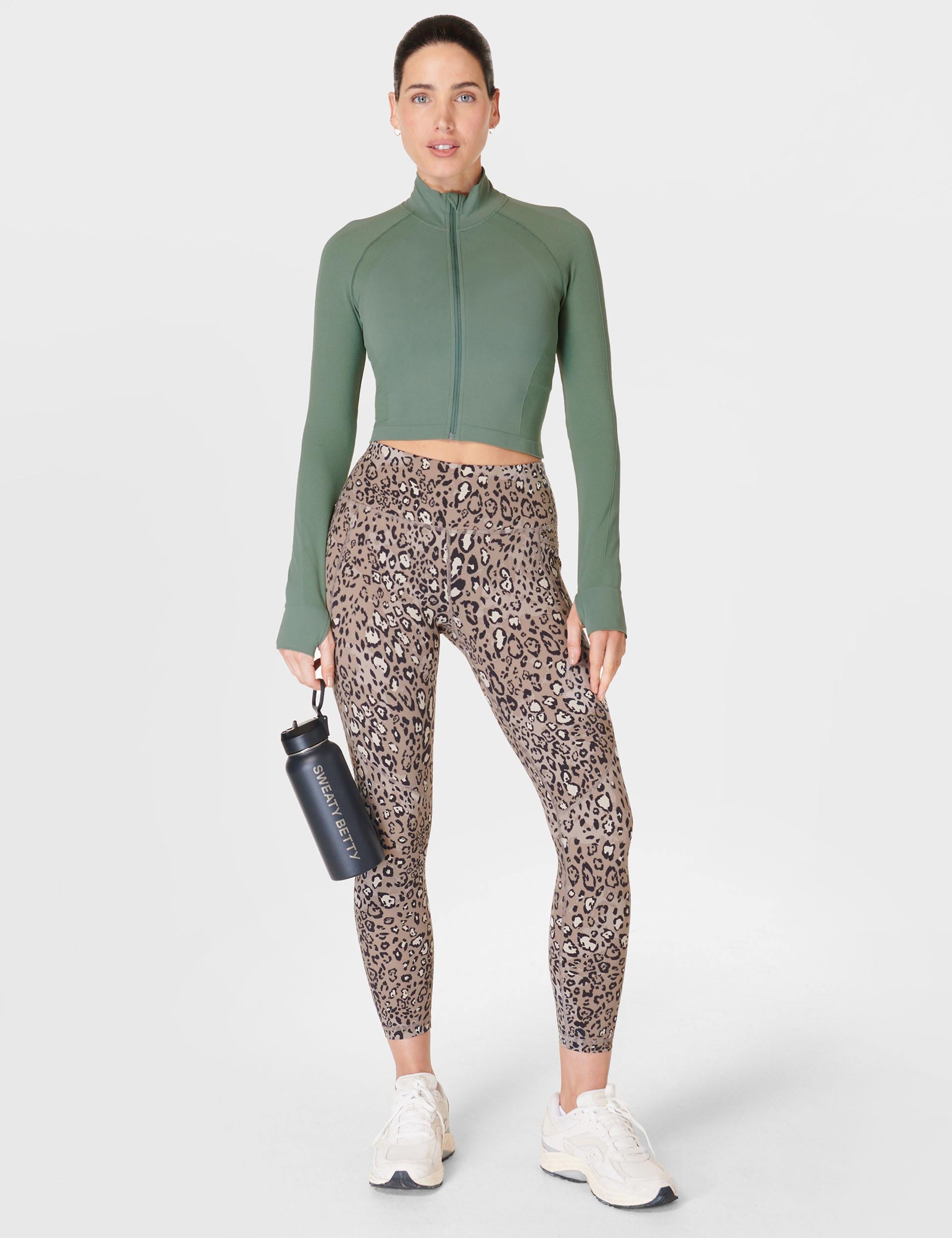 {product_title} - {shop_name}