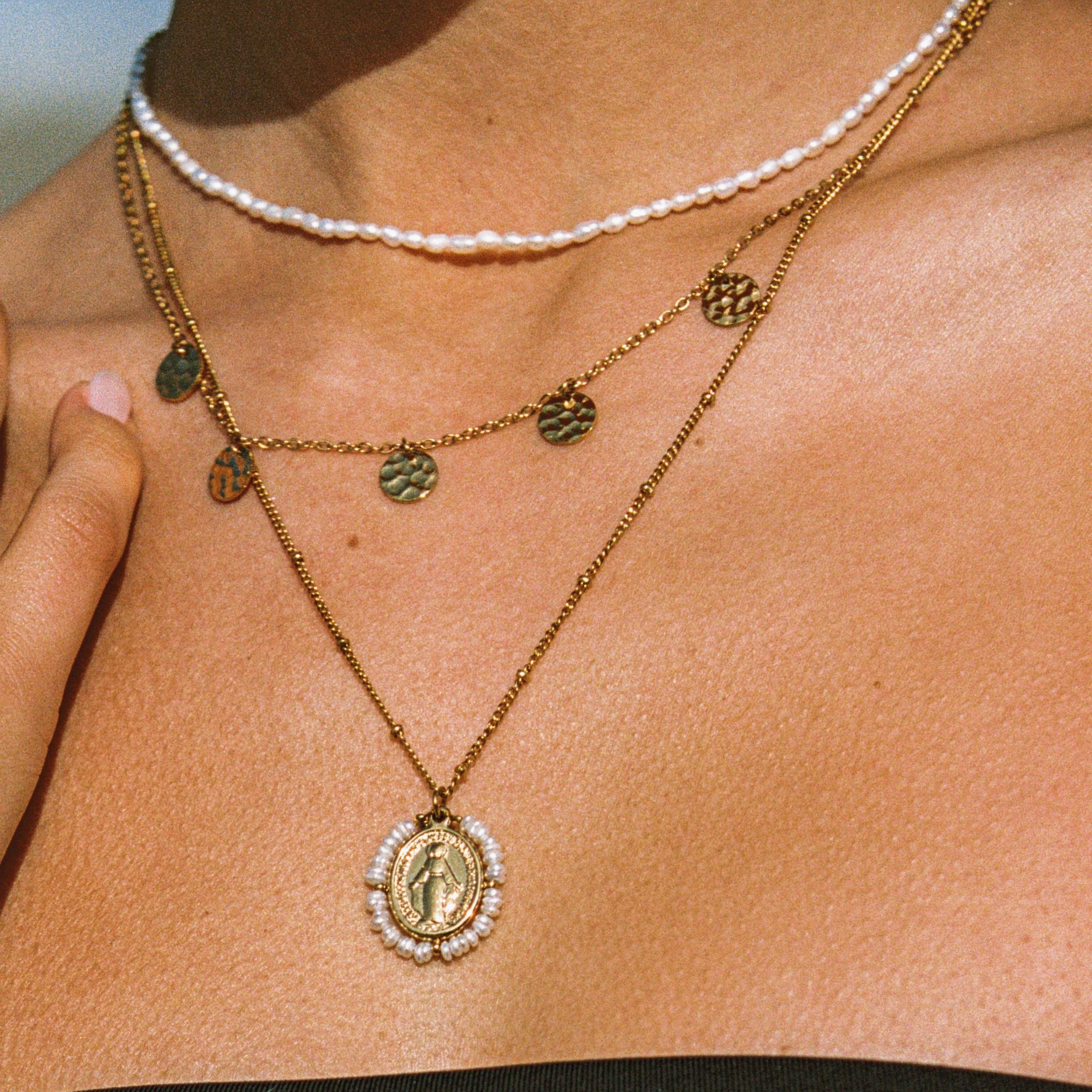 Tiny Pearls Choker、mySite、hinf8tx79