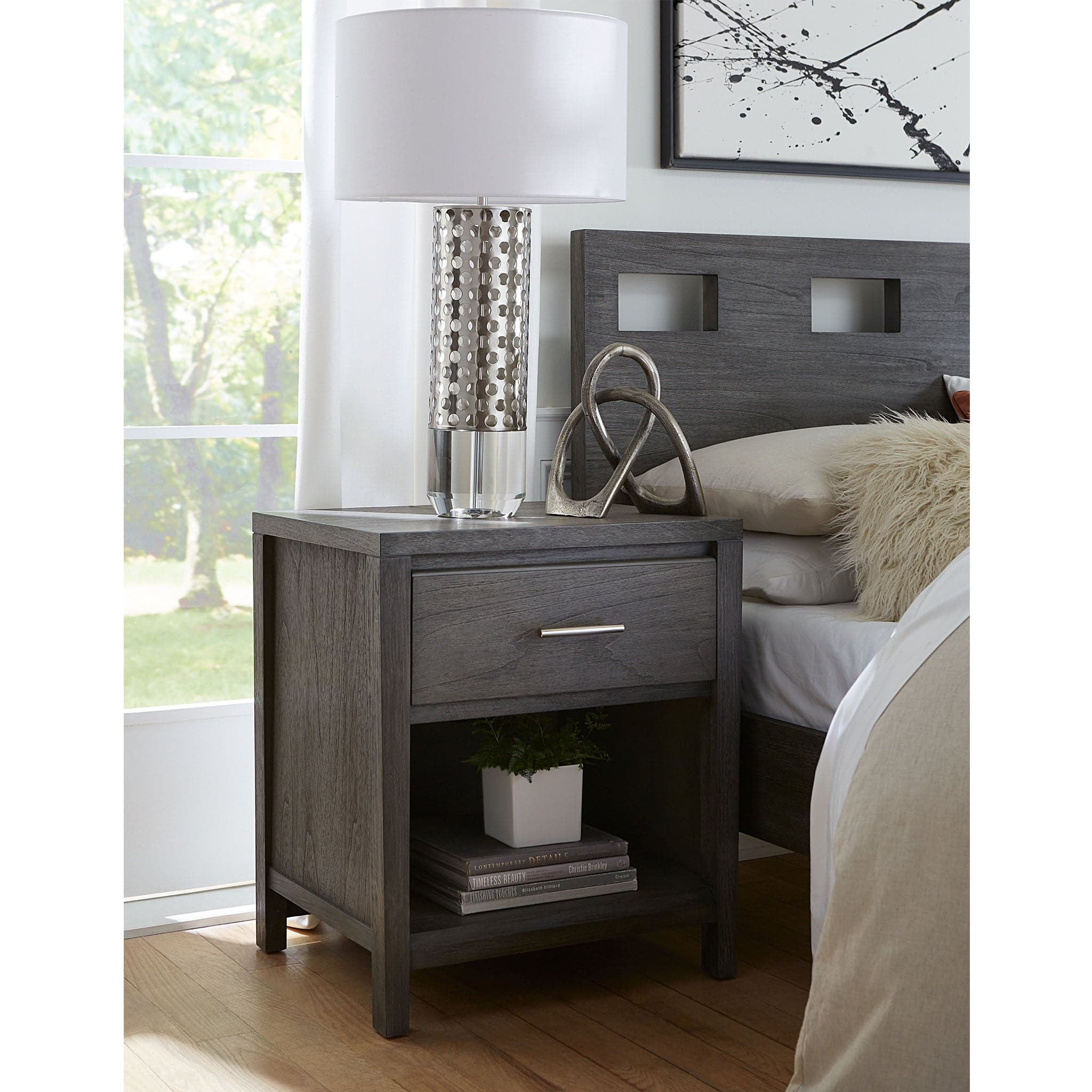 Riva Nightstand、mySite、neckold