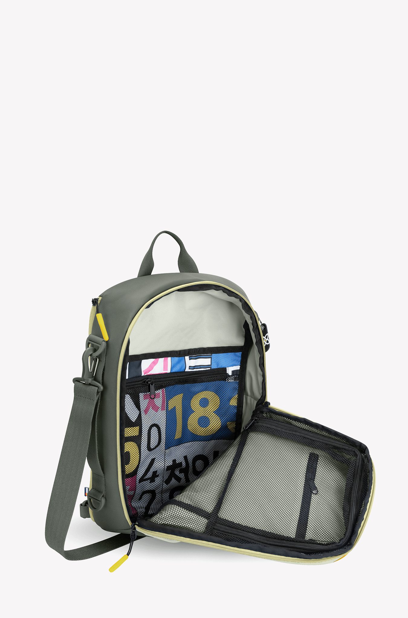 Mia | Travel Pack、mySite、garagedoors4me