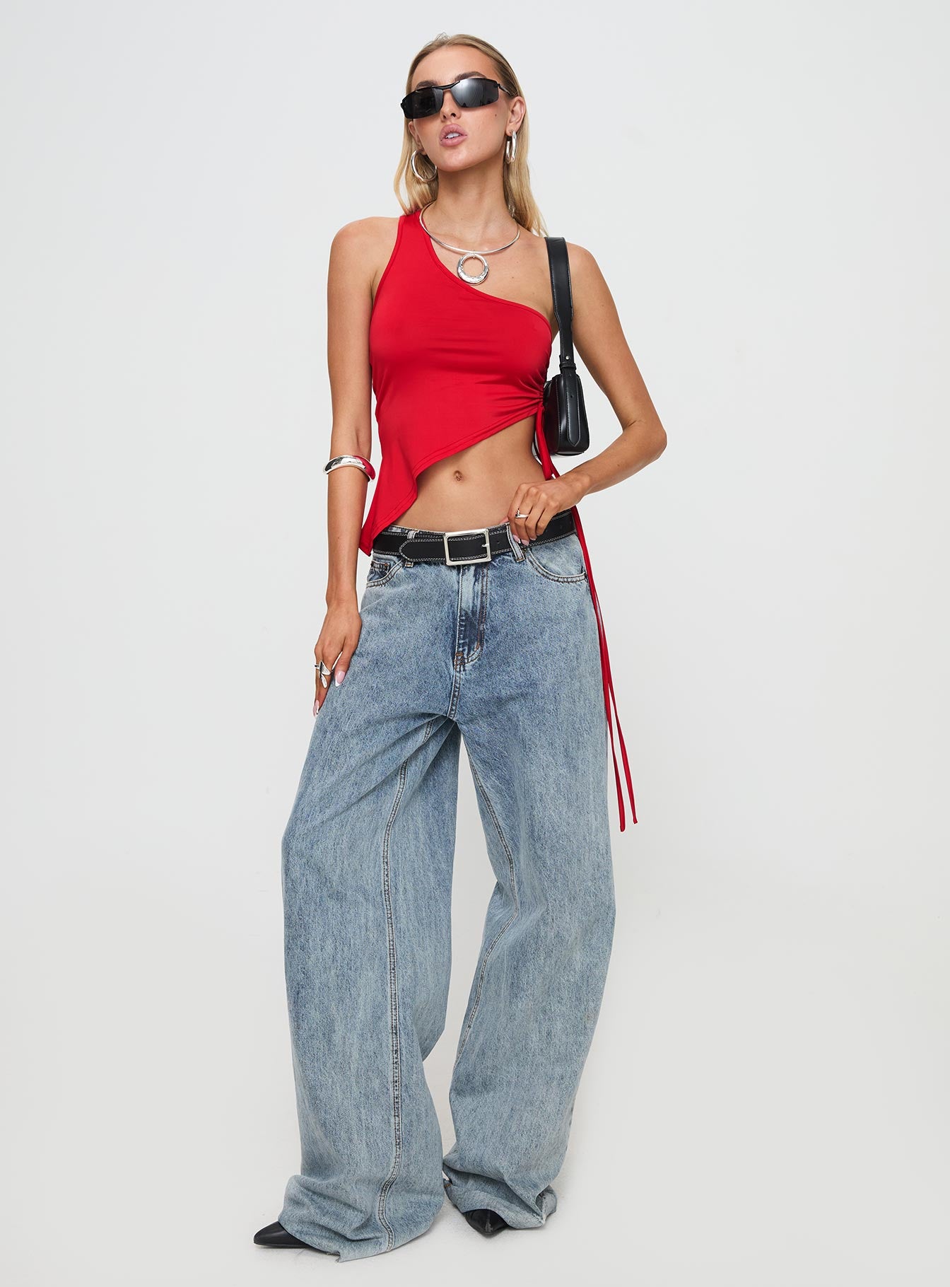 Servina Top Red、mySite、solidvoid