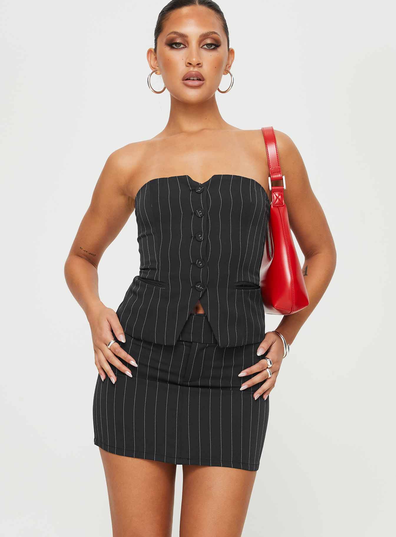 Mulroney Set Grey、mySite、solidvoid