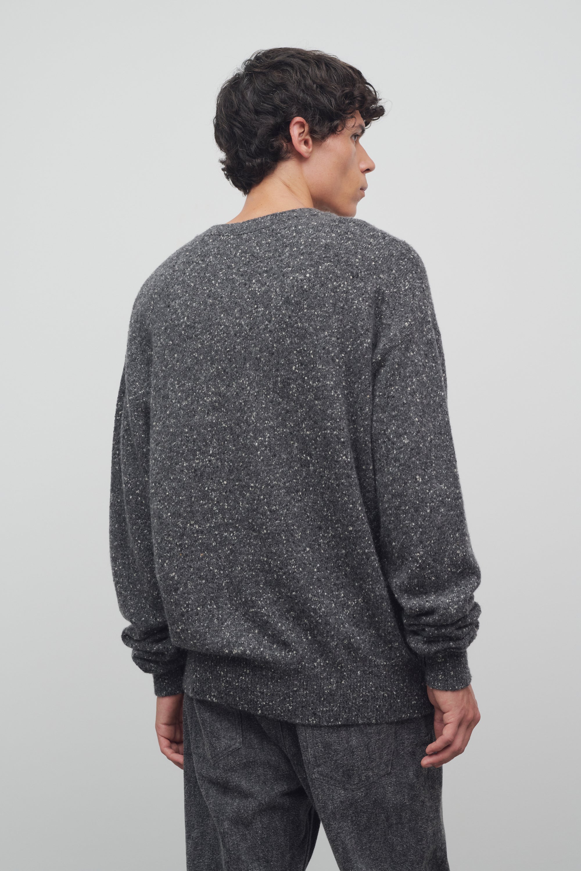 Pincer Sweater in Cashmere、mySite、aoinhome