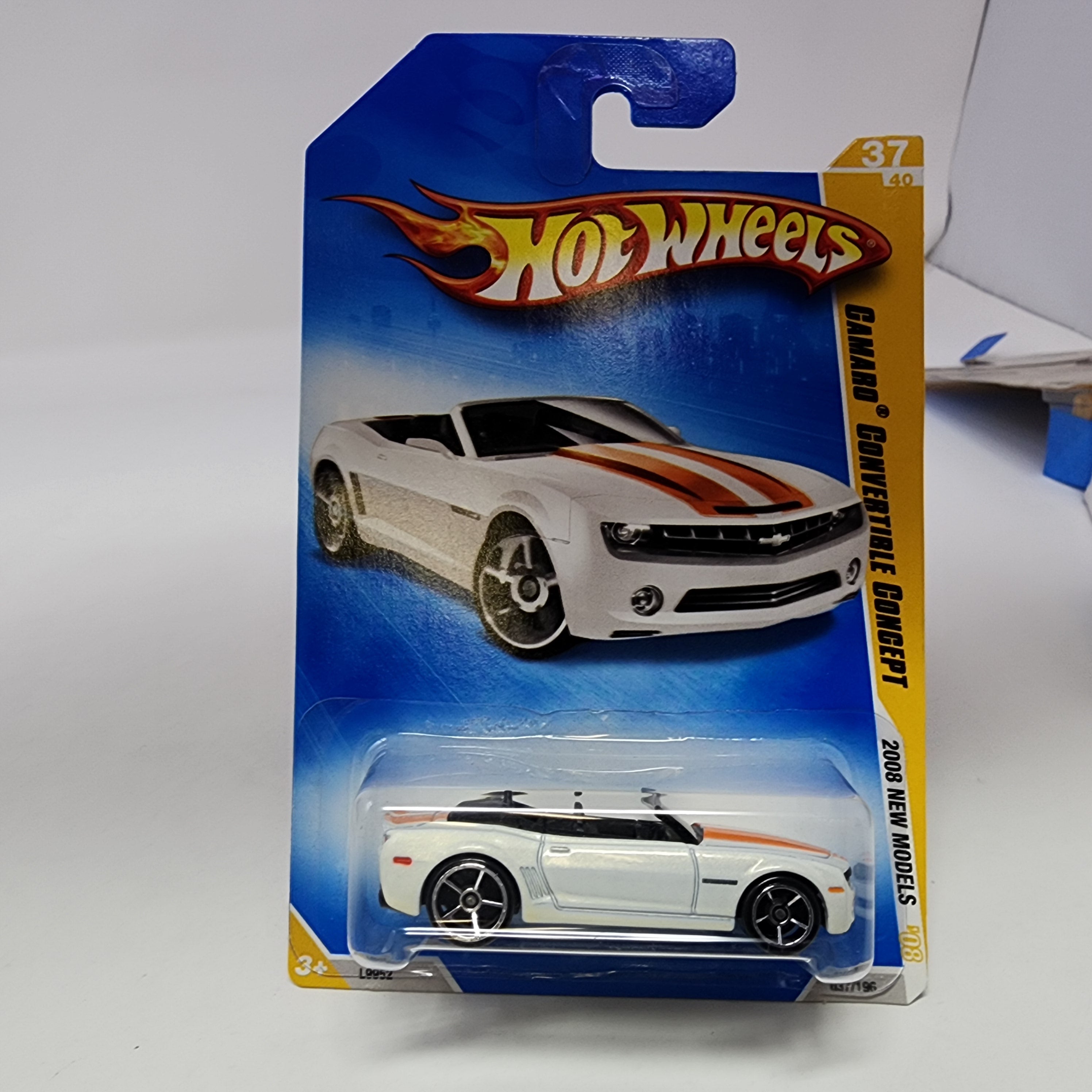 Camaro Convertible Concept #37 * White * Hot Wheels 2008 New Models、mySite、hgirdovlk