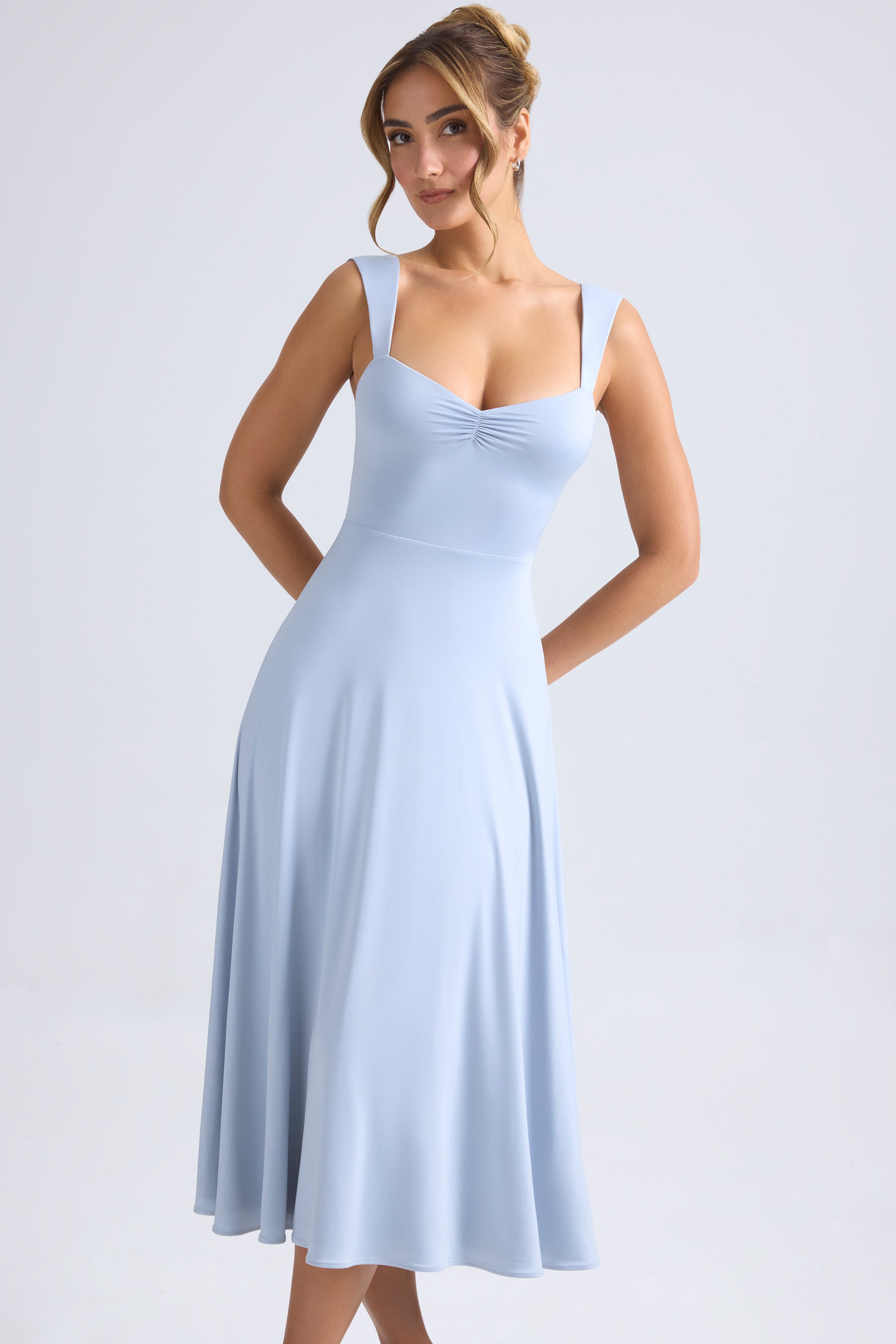 Sweetheart-Neck Ruched Midaxi Dress in Light Blue、mySite、solidvoid