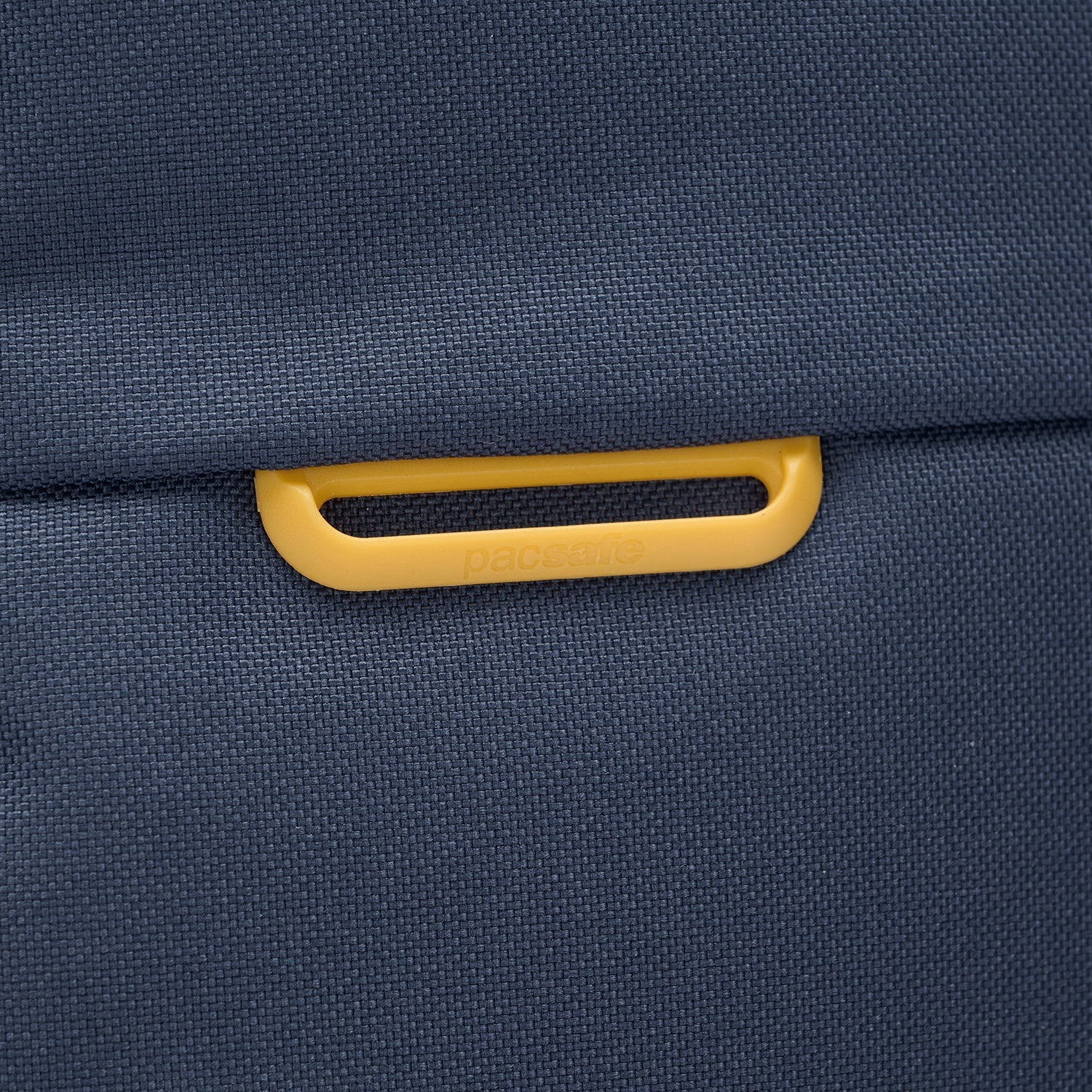 Pacsafe® GO 15L anti-theft backpack、mySite、garagedoors4me