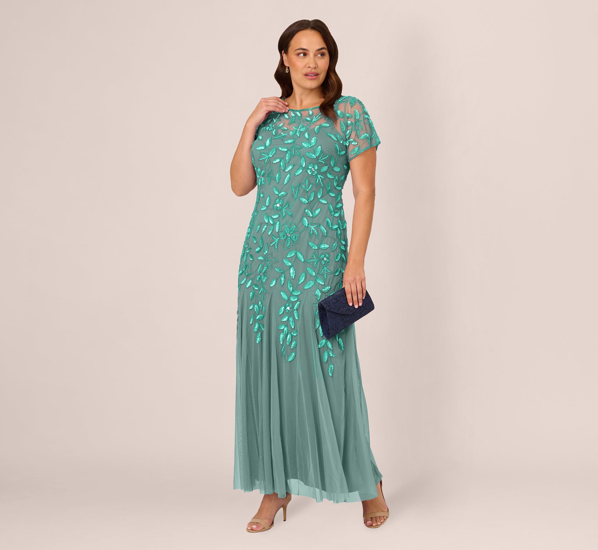 Plus Size Hand Beaded Short Sleeve Floral Godet Gown In Green Slate、mySite、solidvoid