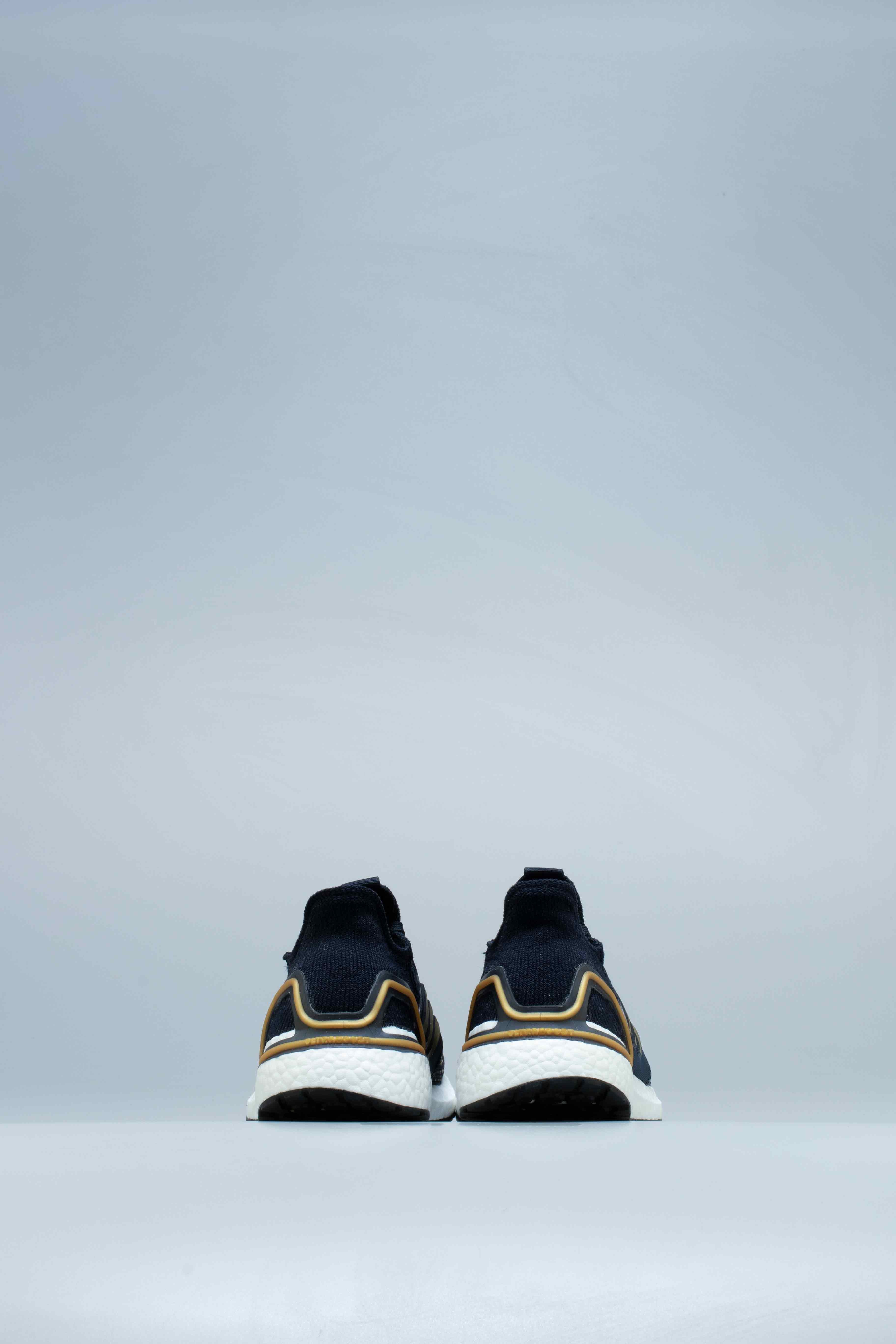 Ultraboost 19 Mens Running Shoe - Black/Gold、mySite、dreamappss