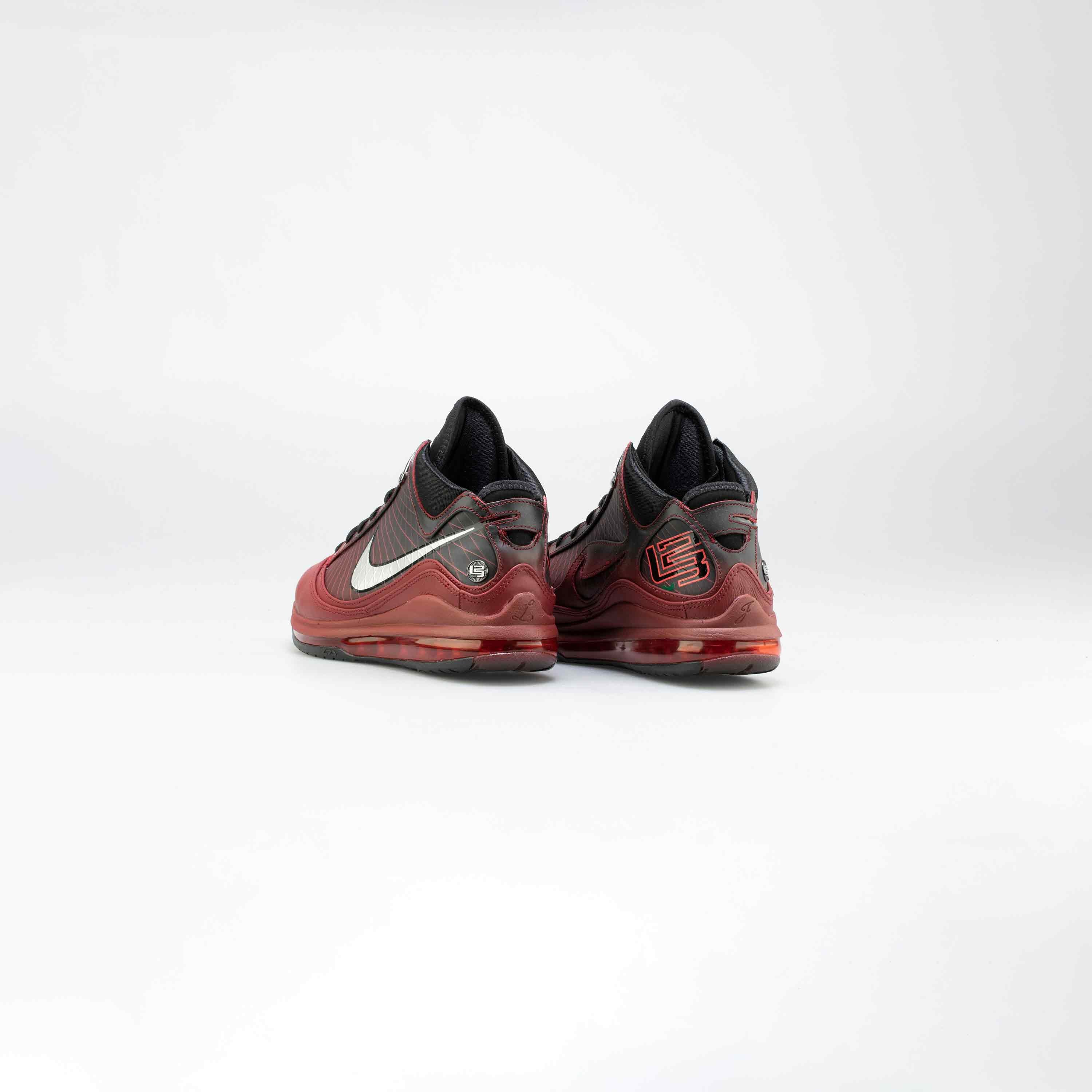Lebron 7 Christmas Mens Basketball Shoe - Red/Silver/Black、mySite、dreamappss