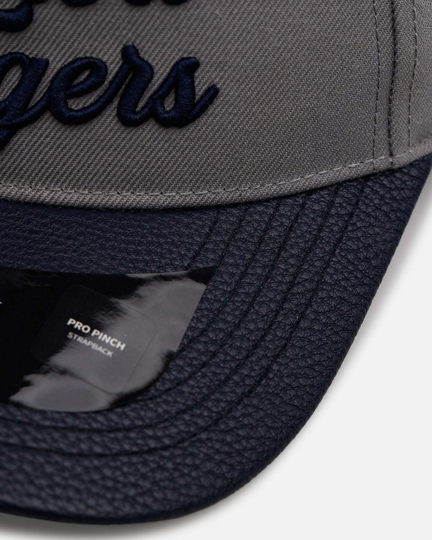 Pro Standard Detroit Tigers 'Sovenir' Pinch Front Strapback Grey/Navy、mySite、zt4zffjzw