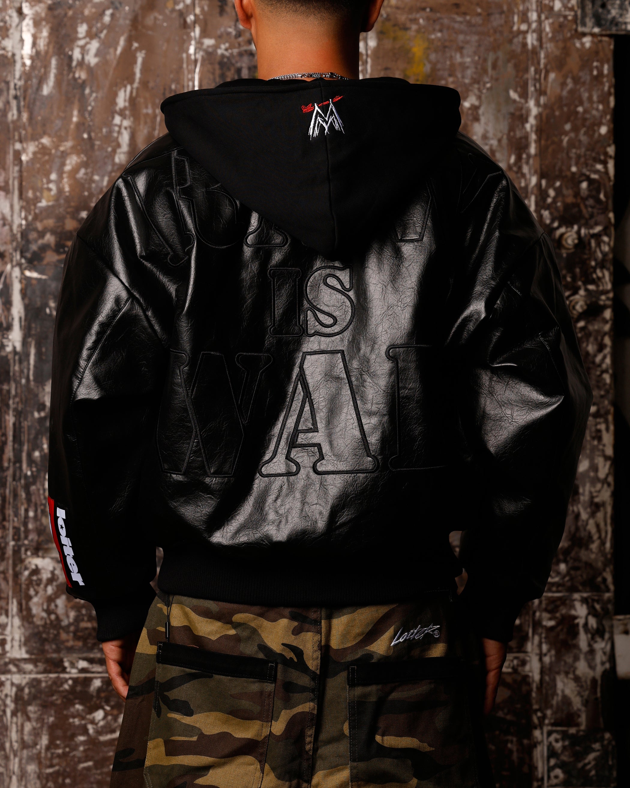 Loiter X WWE Raw Is War Jacket Black、mySite、zt4zffjzw