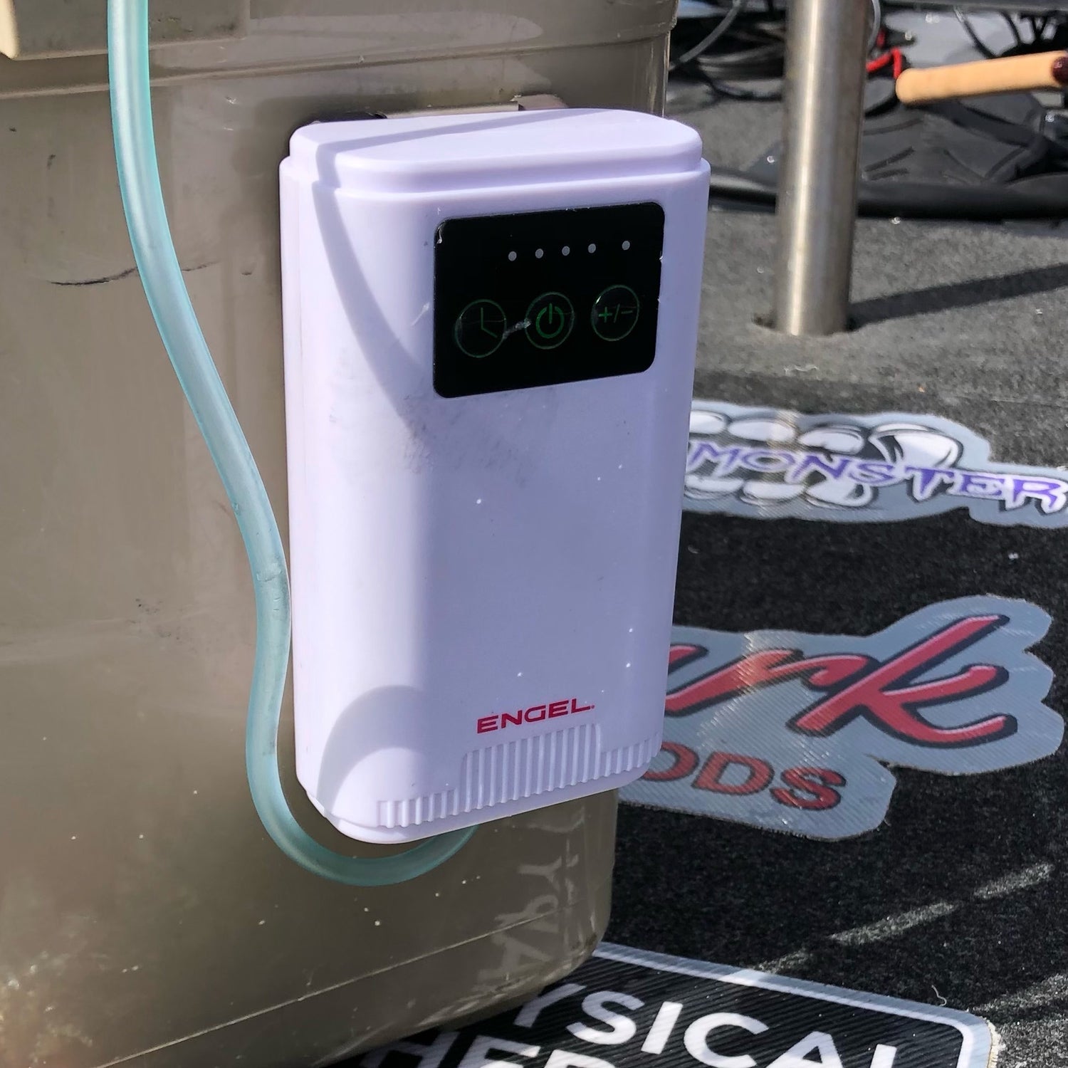 Engel Extra Large Lithium-ion Rechargeable Live Bait Aerator Pump、mySite、noshort